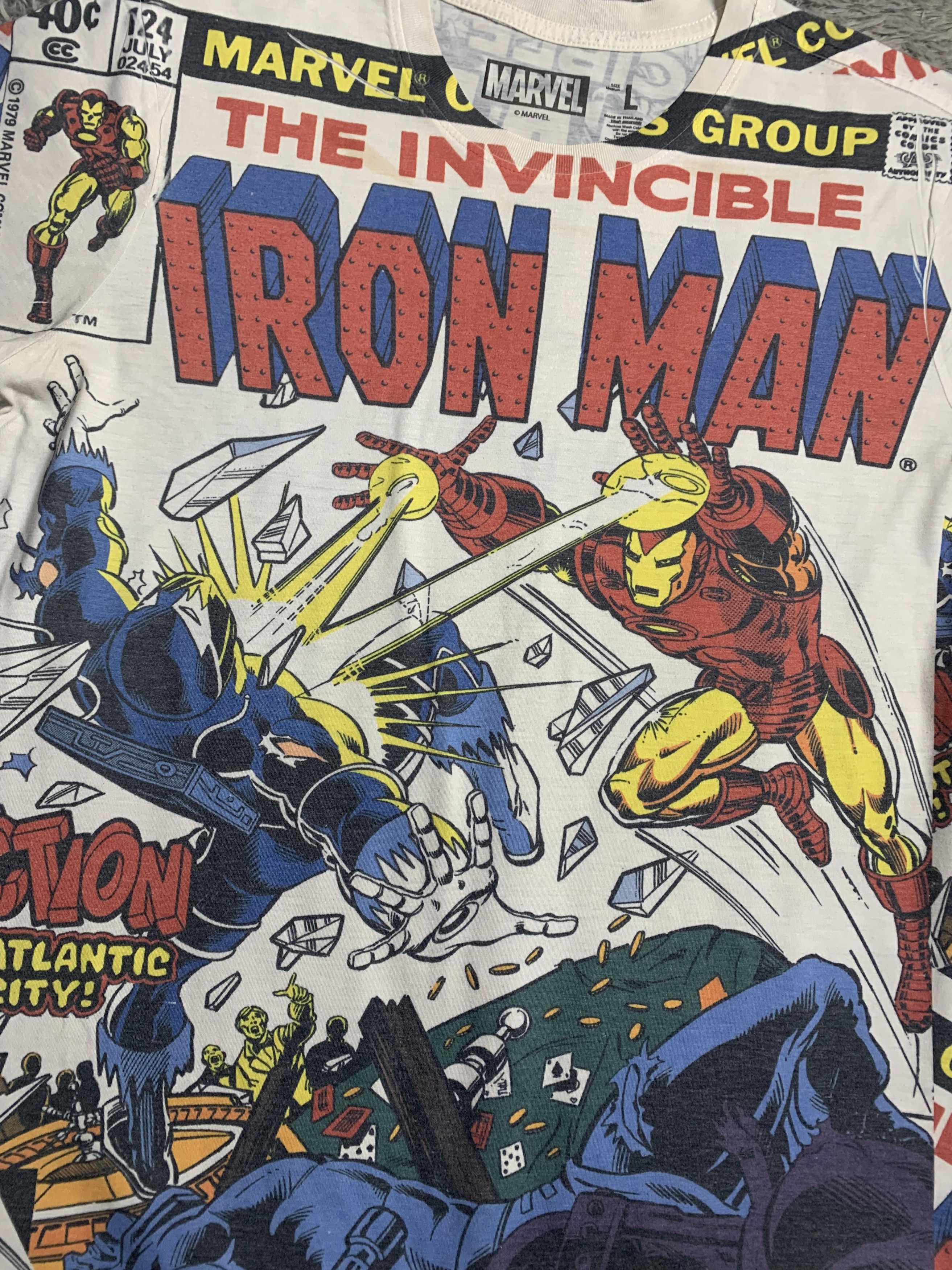 Vintage Vintage 90s Marvel Comics Iron Man All Over Print AOP Tee Size US L / EU 52-54 / 3 - 5 Thumbnail