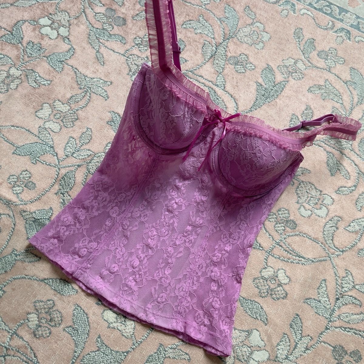 Victoria's Secret Victoria’s Secret Purple Floral Lace Bustier Top (S–M) Size M / US 6-8 / IT 42-44 - 9 Thumbnail