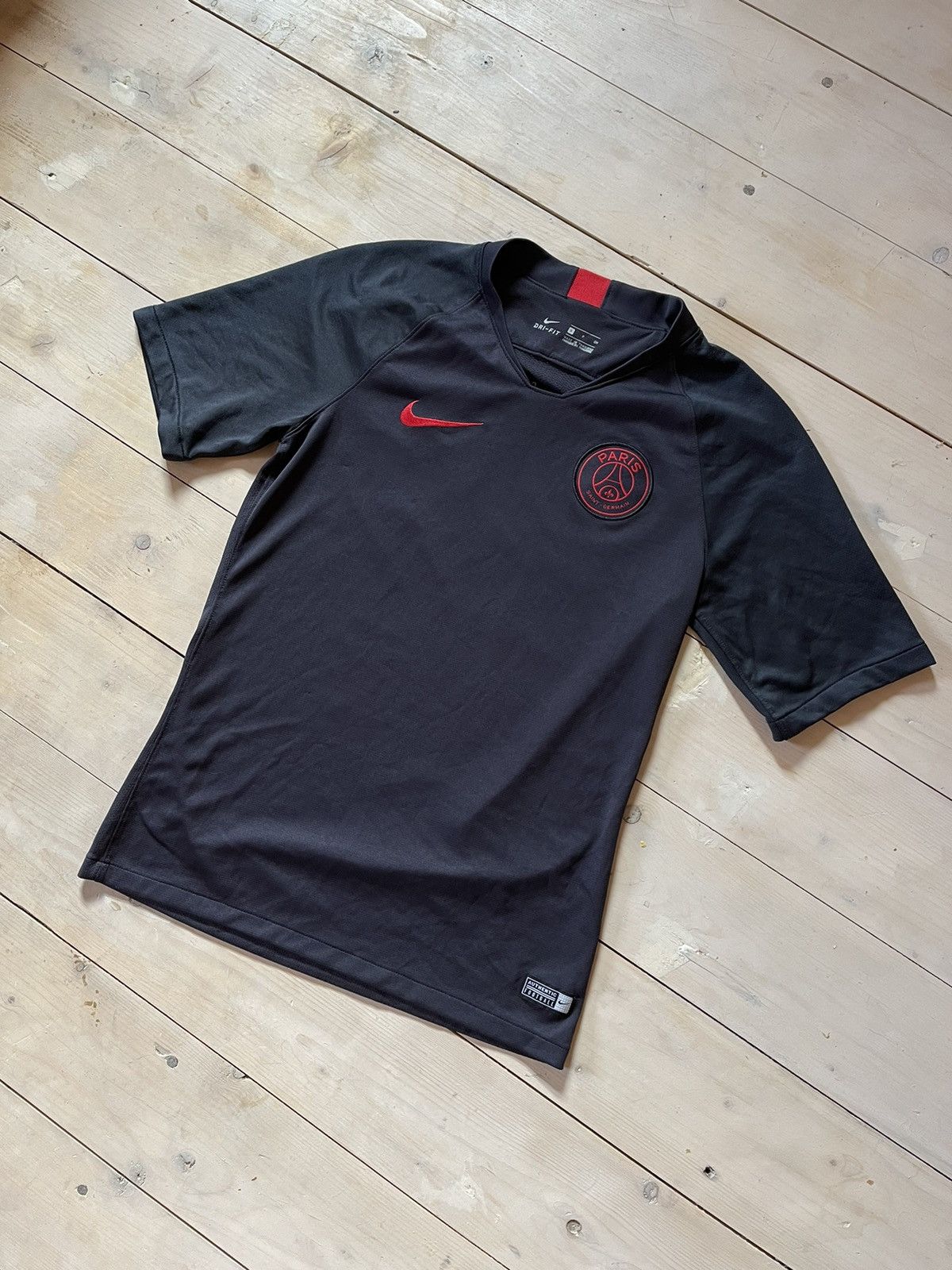 Nike Nike PSG soccer jersey Size US S / EU 44-46 / 1 - 2 Thumbnail