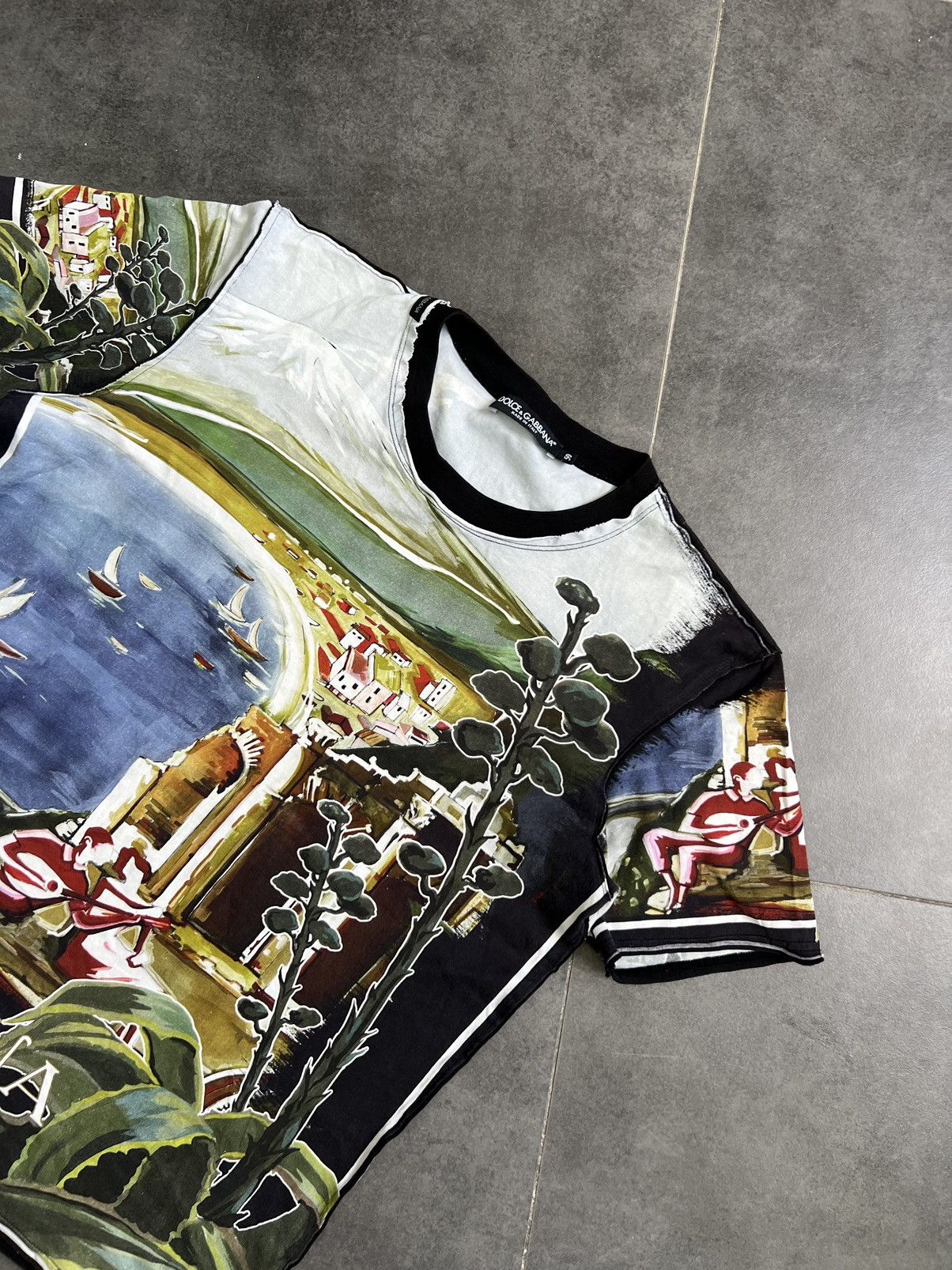 Dolce & Gabbana AW17 Dolce Gabbana overprinted Taormina postcard T shirt Size US M / EU 48-50 / 2 - 4 Thumbnail
