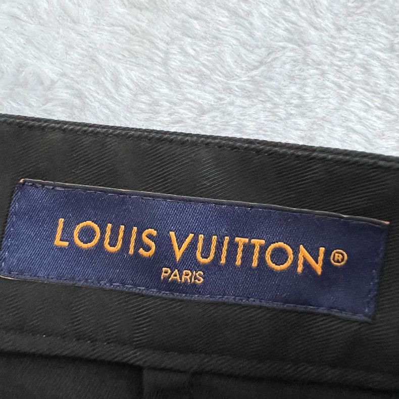 Louis Vuitton Louis Vuitton size US 48 Black Alphabet Overalls pants 2501 Size US 32 / EU 48 - 6 Thumbnail