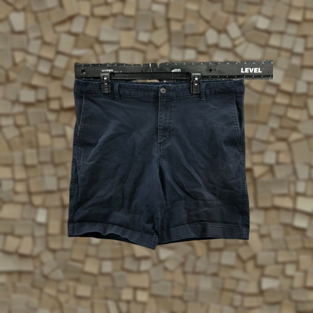 Chaps Chaps Chino Shorts Mens 38 Mid Rise Dark Blue Wash Knit Cotton Blend Belt Loops 5-Pocket Regular Inseam 9 in Flat Front Size US 38 / EU 54 - 1 Thumbnail