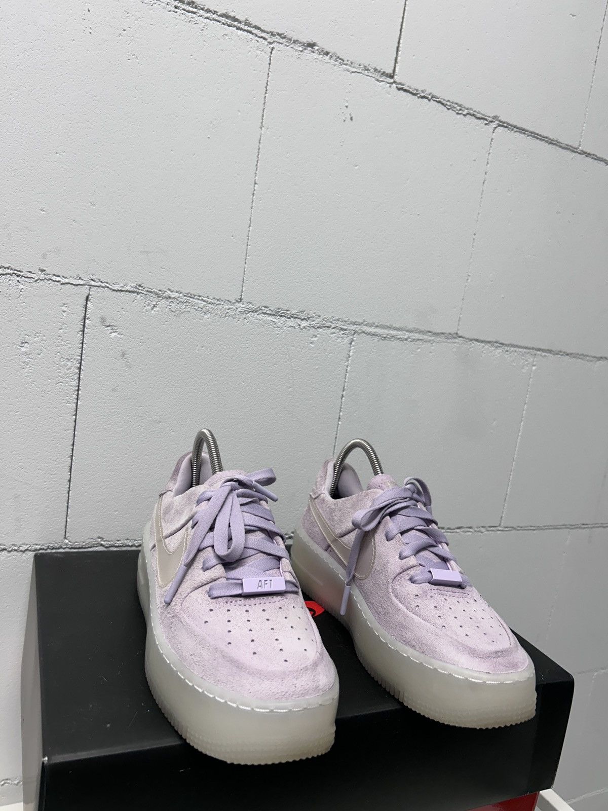 Nike Nike Wmns Air Force 1 Sage Low LX 'Violet Mist' Sneakers Size US 5.5 / EU 38 - 3 Thumbnail