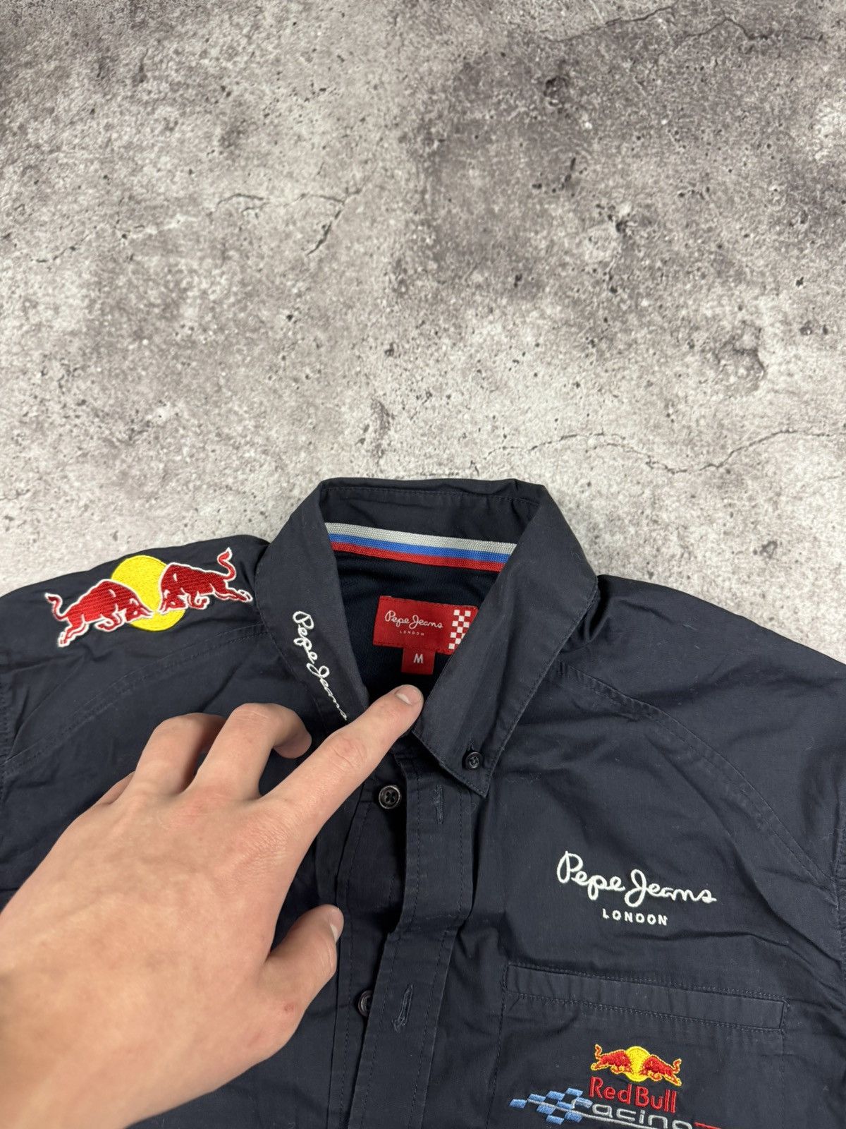 Red Bull Vintage Red Bull Racing Polo Shirt Y2K M Formula 1 Size US M / EU 48-50 / 2 - 3 Thumbnail