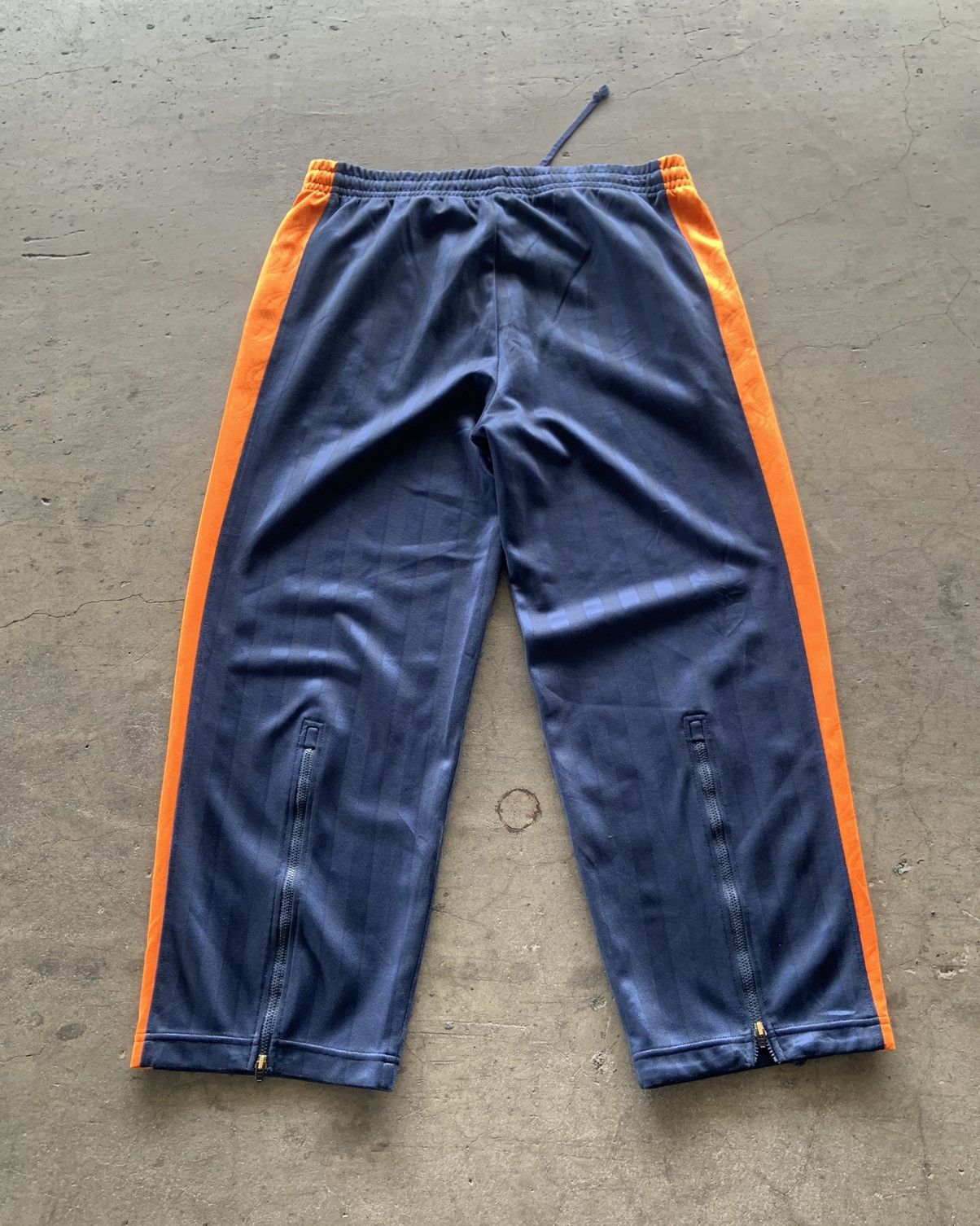 If Six Was Nine × Japanese Brand × Puma 2000s Puma Track Pants Made In Japan Size US 30 / EU 46 - 5 Thumbnail