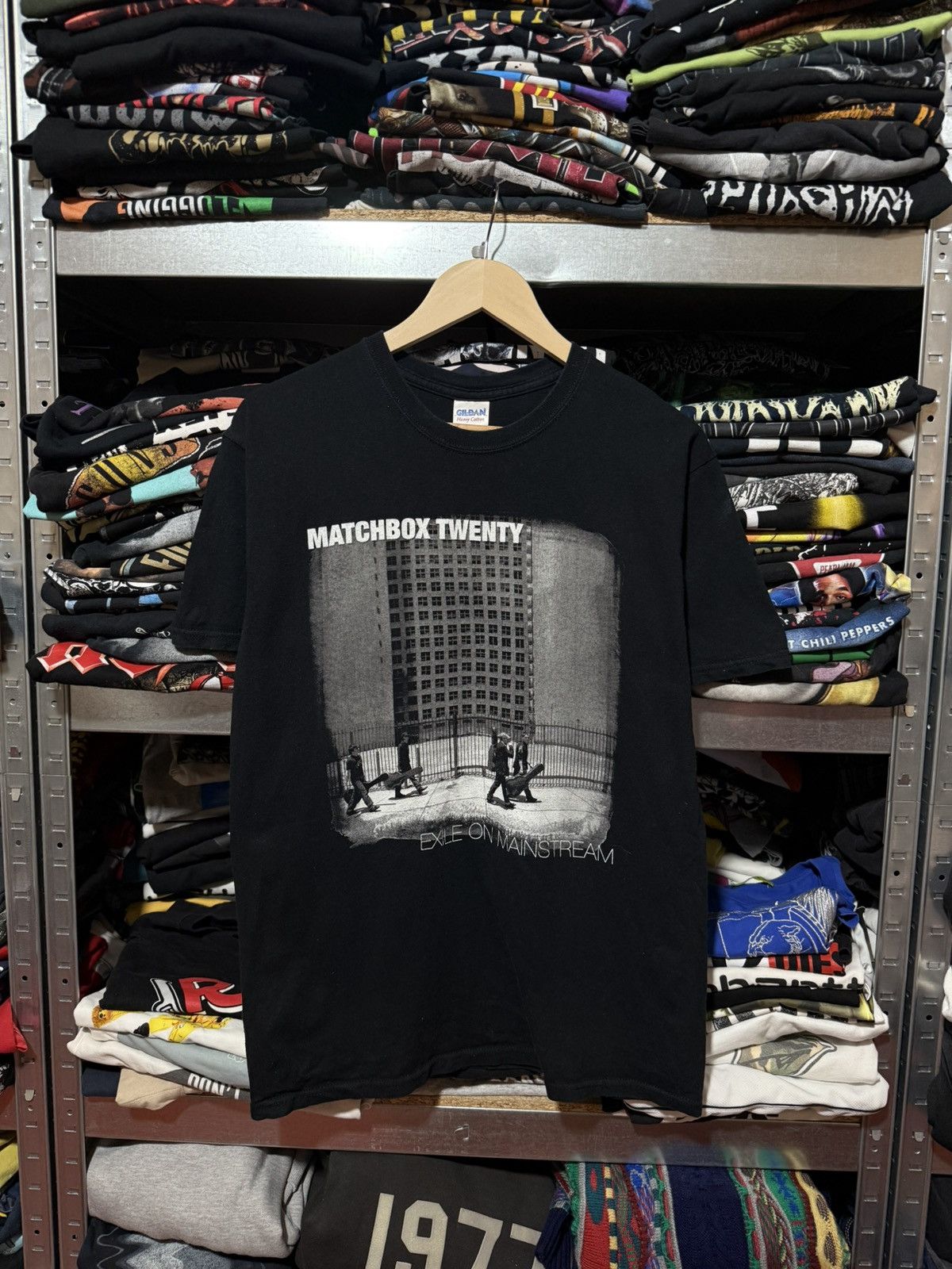 Band Tees Vtg Matchbox Twenty Exile Of Mainstream Tour 2008 T-Shirt Size US M / EU 48-50 / 2 - 1 Thumbnail