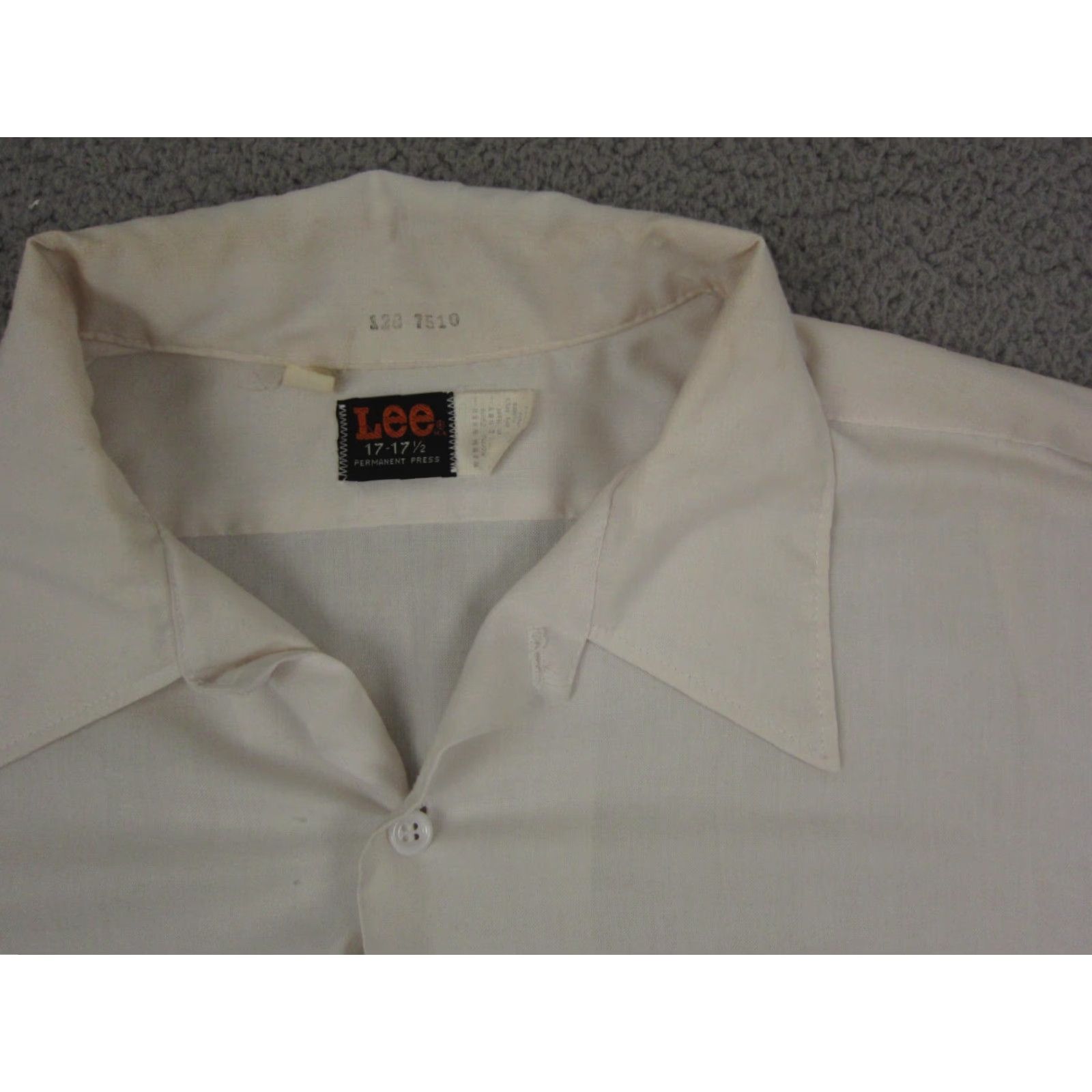 Lee VINTAGE Lee Shirt Mens 60s 70s White Short Sleeve Collared Dress Shirt 17-17.5 Casual Retro USA Size US XL / EU 56 / 4 - 5 Thumbnail