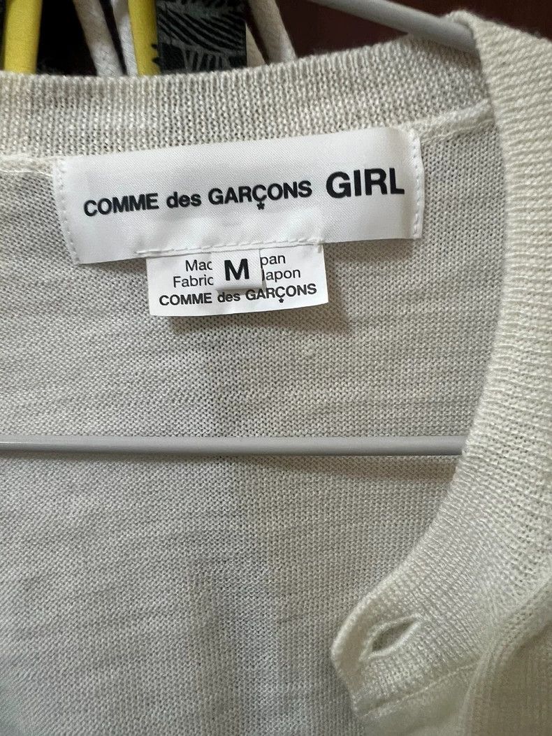 Other Comme Des Garcons Simple white wool cardigan Size M / US 6-8 / IT 42-44 - 2 Thumbnail
