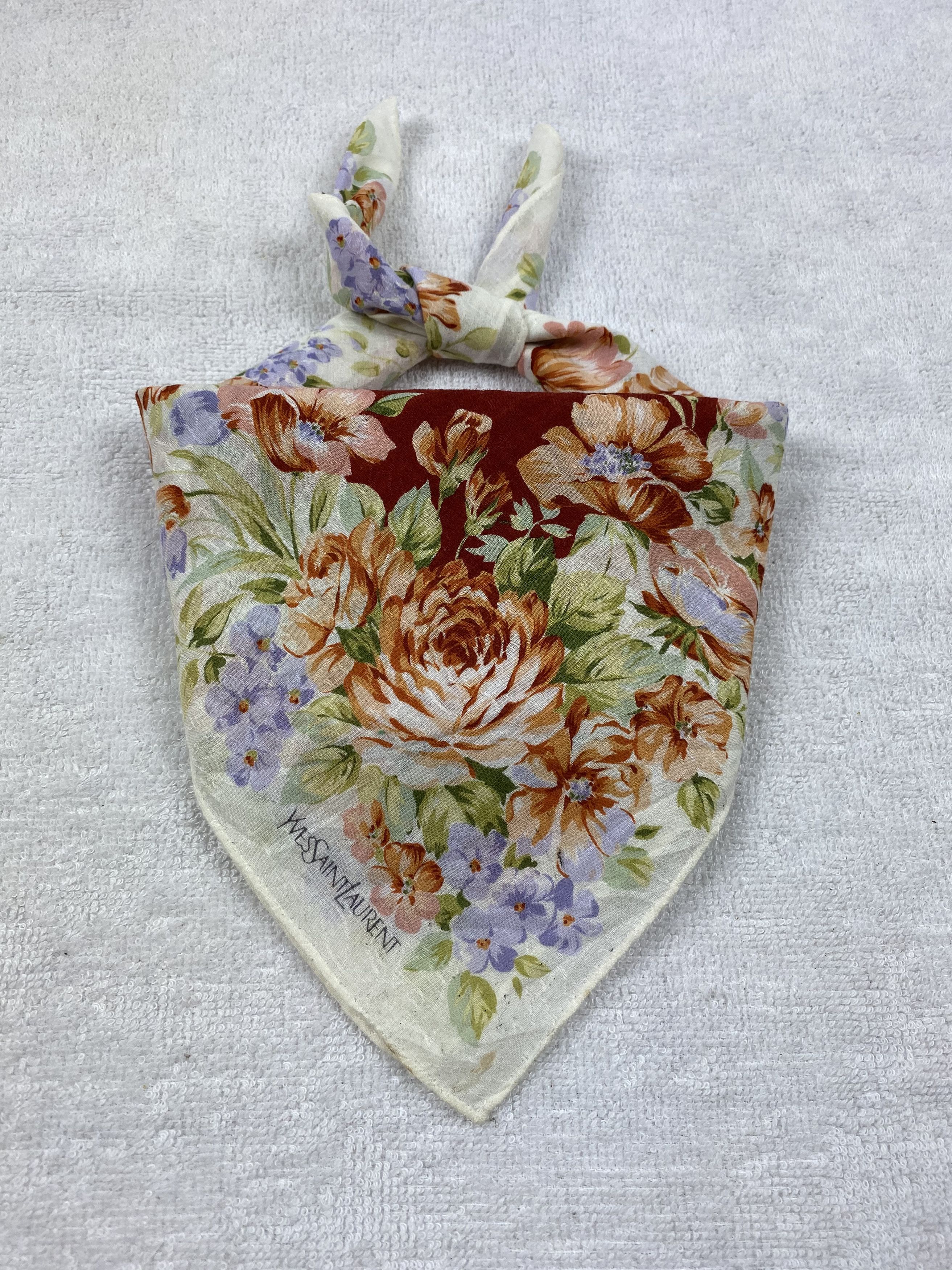 Yves Saint Laurent Yves Saint Laurent Handkerchief / Bandana / Neckerchief Size ONE SIZE - 1 Thumbnail