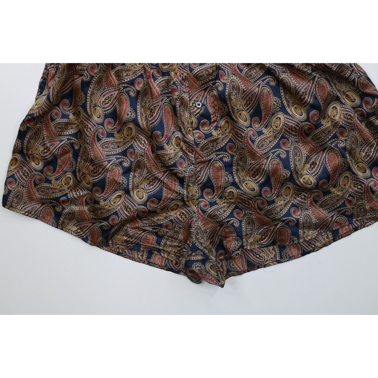 Vintage NOS Vintage 90s Streetwear Silk Paisley Boxers Shorts Size US 36 / EU 52 - 4 Thumbnail
