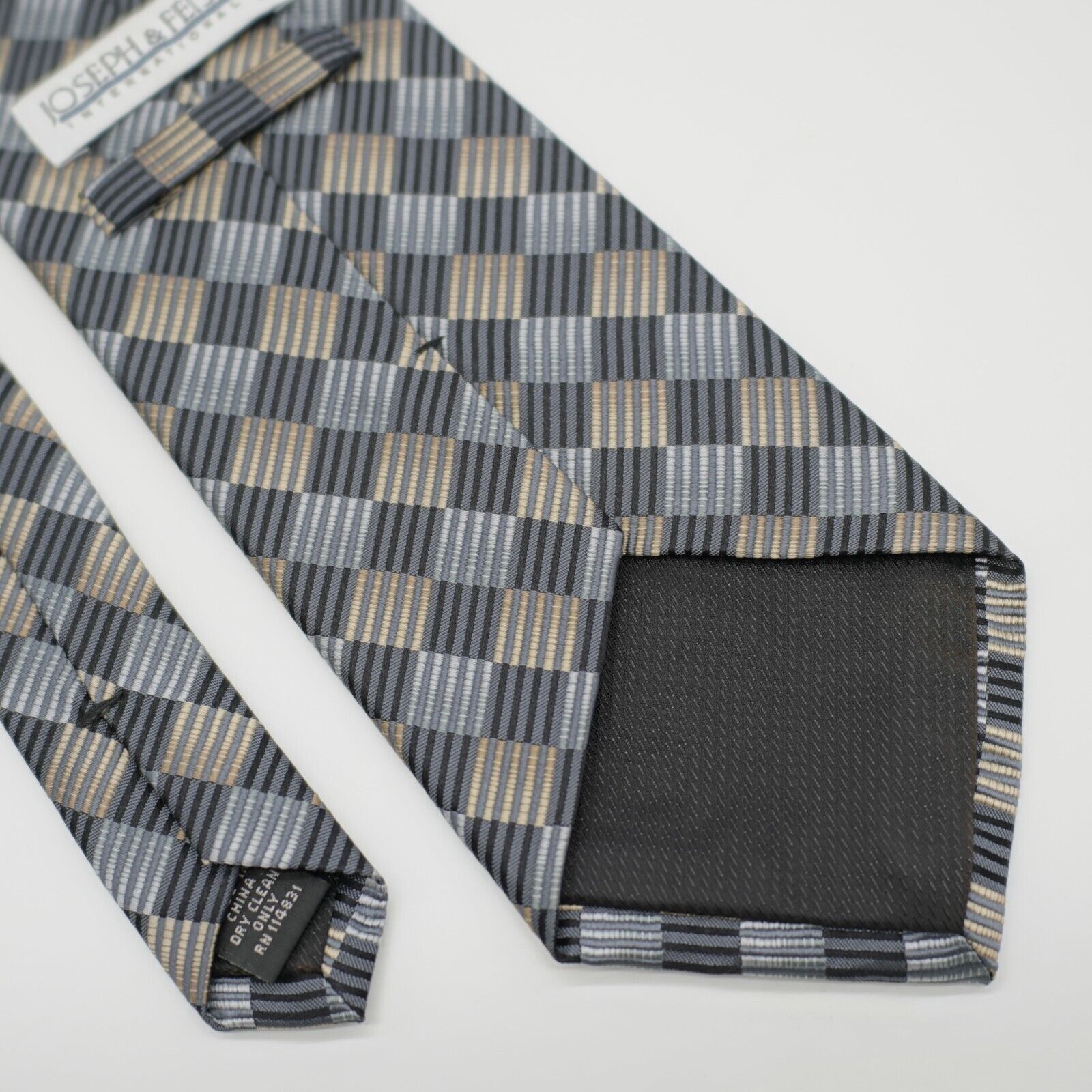 Joseph & Feiss Joseph & Feiss International Gray Tan Plaid Wide Woven Silk Size ONE SIZE - 5 Thumbnail