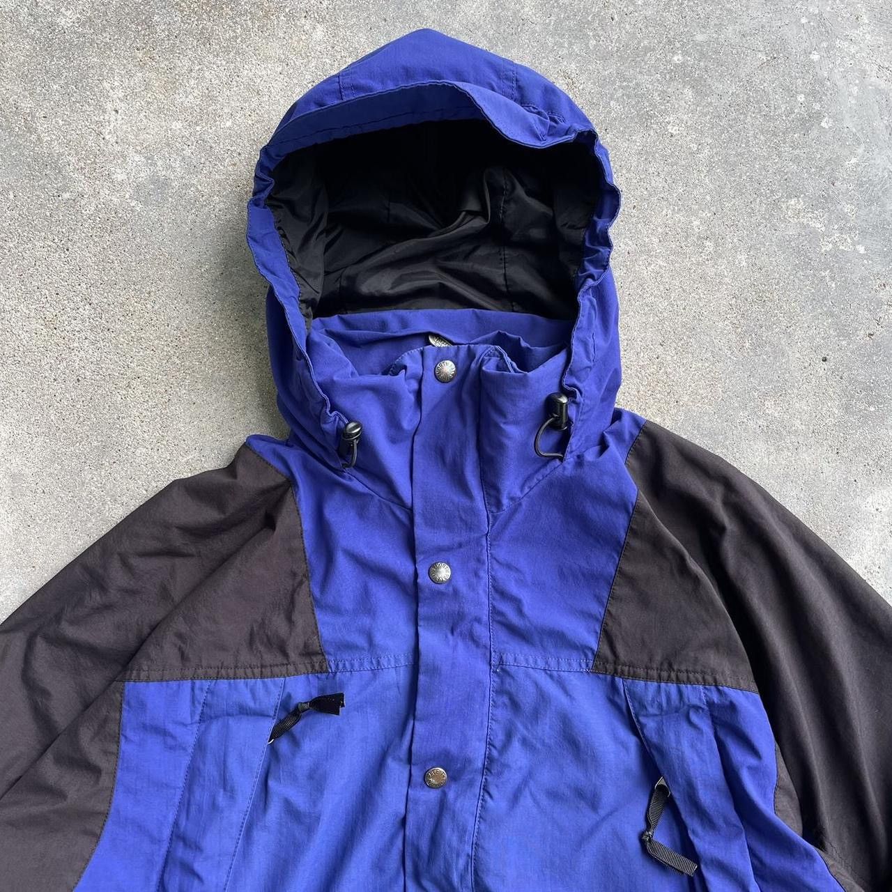 The North Face × Vintage Crazy vintage 90s The North Face windbreaker jacket Size US L / EU 52-54 / 3 - 2 Thumbnail