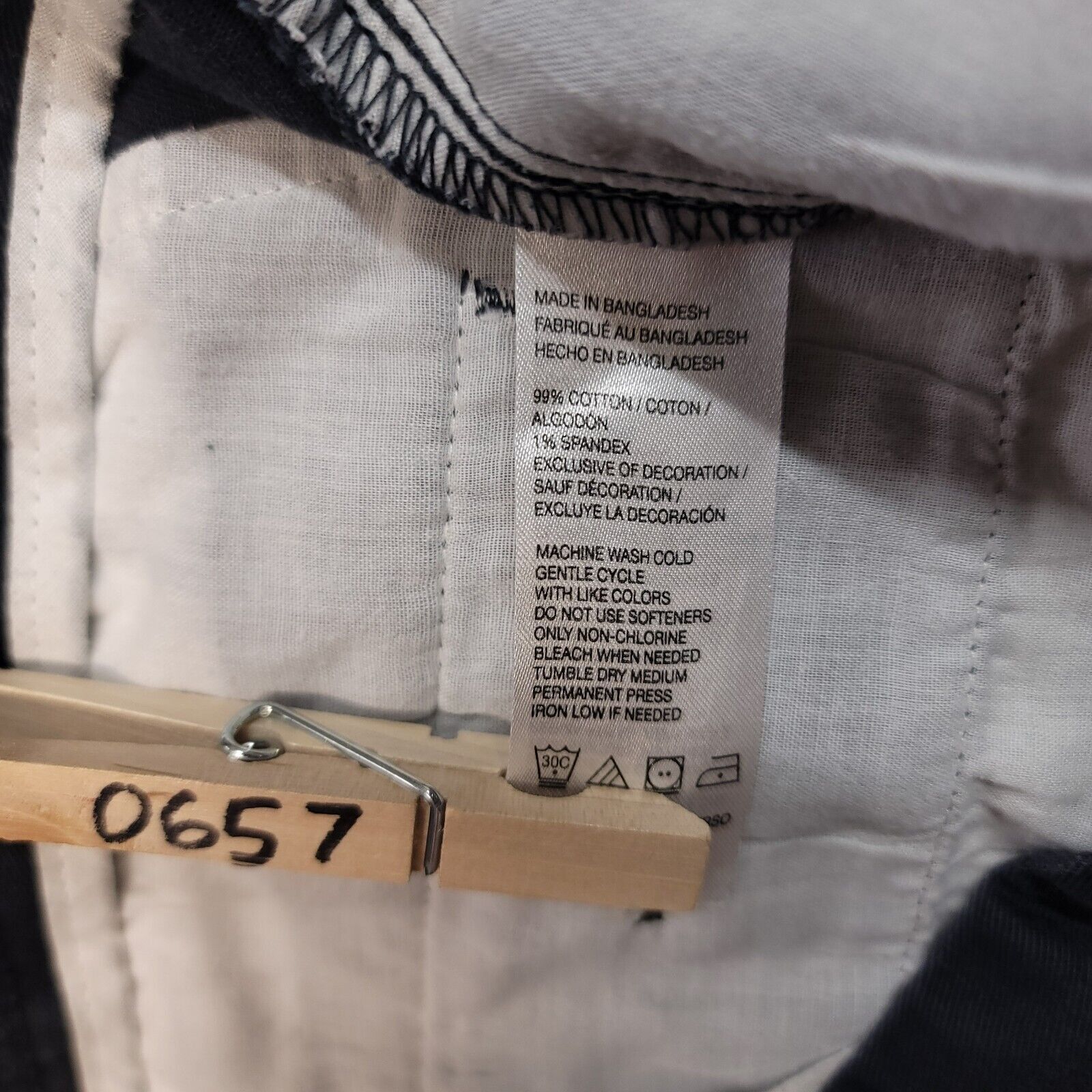 Izod IZOD Performance Casual Chino Pants Men Size 38/32 Reg Black Size US 38 / EU 54 - 5 Thumbnail