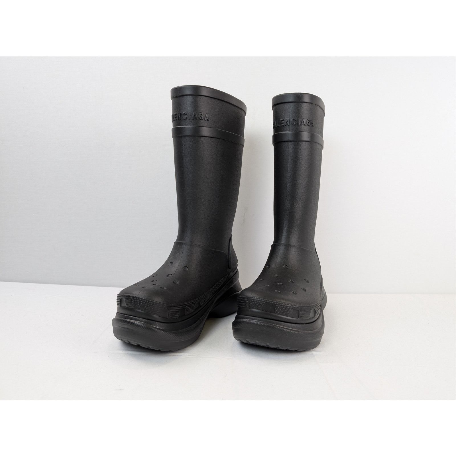 Balenciaga o1rshd1 Crocs Boots in Black Size US 13 / EU 46 - 7 Thumbnail