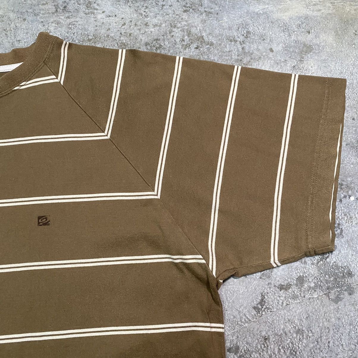 Vintage Vintage 90’s PIKO Hawaii Tribal Stripe Longboard Surf TShirt Size US L / EU 52-54 / 3 - 6 Thumbnail