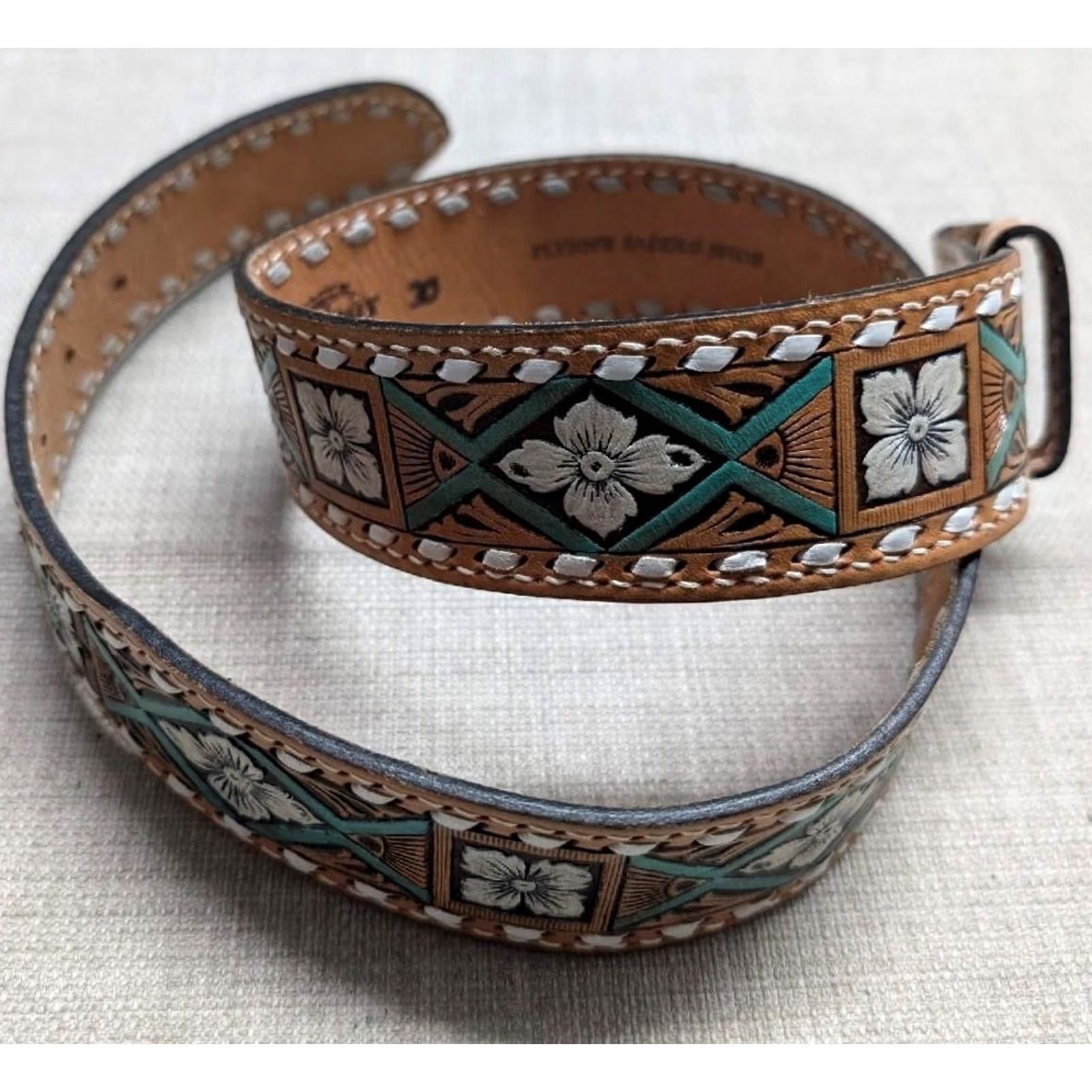 Vintage VINTAGE Wright Western Belt - 28 Brown Leather Cowhide 1-3/4" Floral Southwestern Tooled Buckle Belt Mens Size 28 - 3 Thumbnail