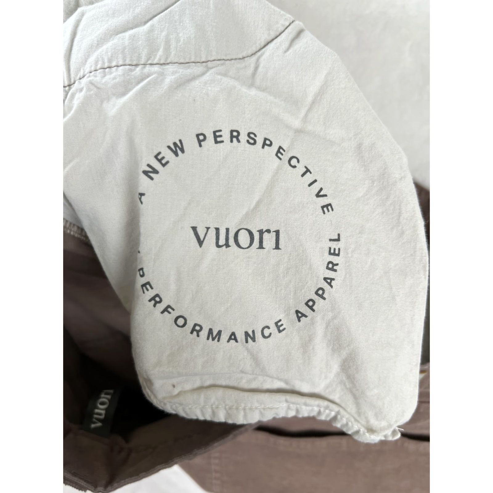 Vuori Vuori Pants Mens 38x30 Brown Corduroy Stretch Chino Straight Leg Regular Casual Pockets Zip Front Flat Front 5-Pocket Mens Size US 38 / EU 54 - 5 Thumbnail