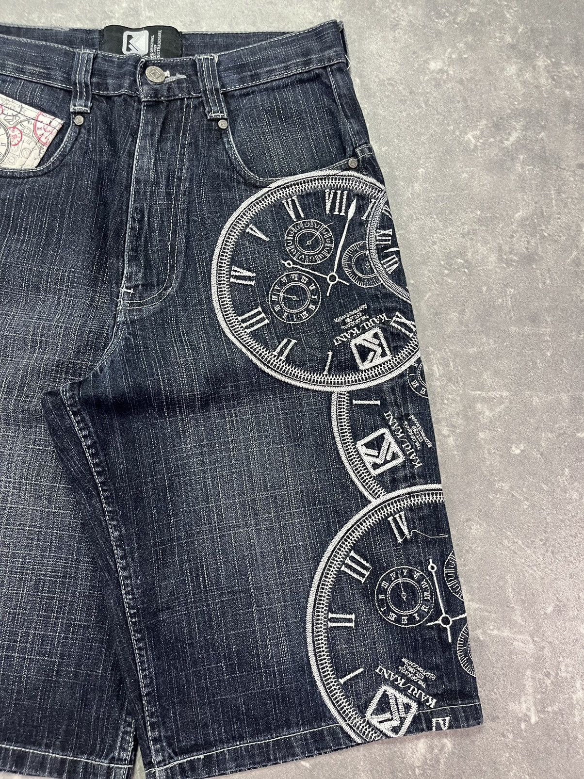 Karl Kani Karl Kani Clock Embroidered Baggy Denim Shorts Jorts 28 30 Size US 30 / EU 46 - 4 Thumbnail