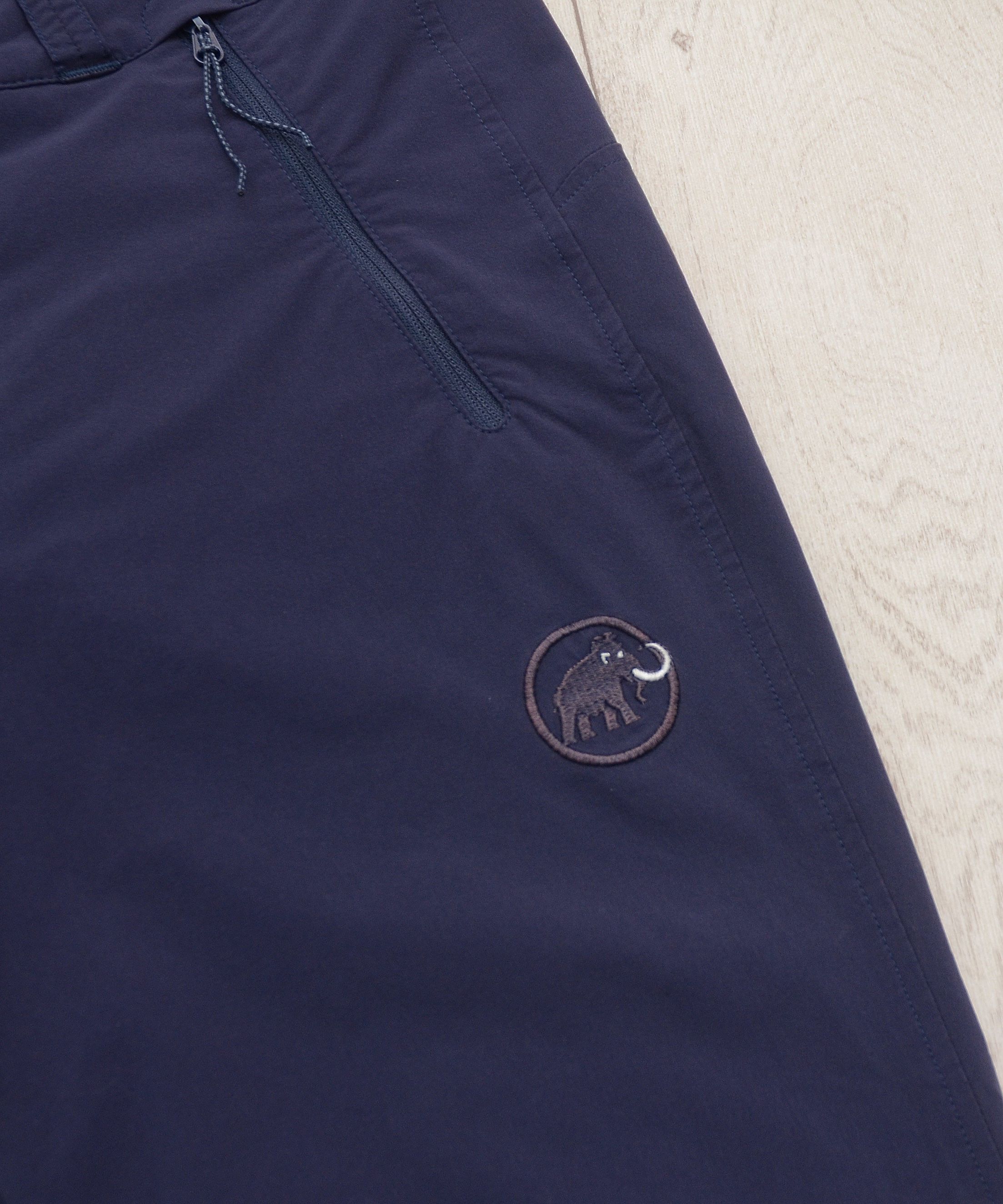 Mammut Shorts Mammut Navy Outdoor Life Gorpcore size US 4 XS Size 27" / US 4 / IT 40 - 3 Thumbnail