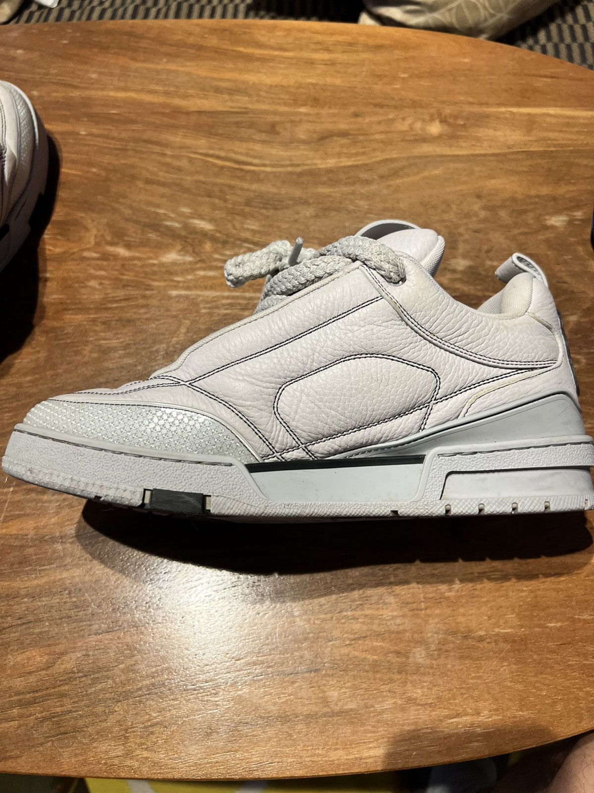 Louis Vuitton Louis Vuitton Skate Sneaker Size US 9 / EU 42 - 9 Thumbnail