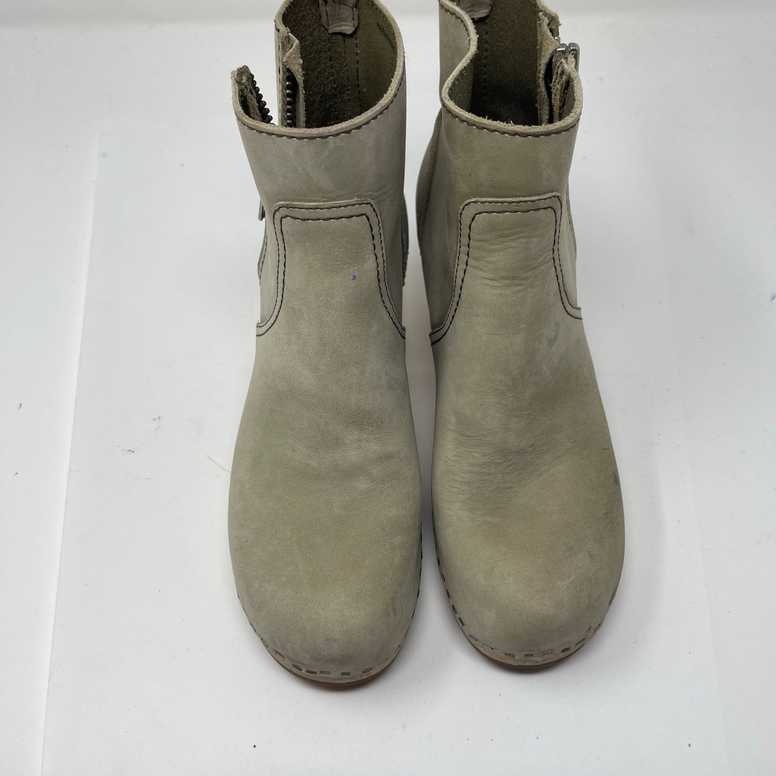 Swedish Hasbeens Toffel Swedish Hasbeens Zip It Emy Boots in grey suede 37 Size US 7 / IT 37 - 4 Thumbnail