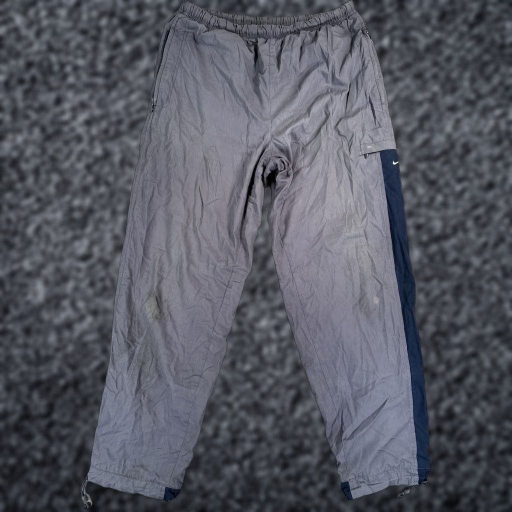 Nike VINTAGE Nike Track Pants Mens Large Gray Navy Elastic Lined Drawstring Warmup Size US 33 - 1 Thumbnail