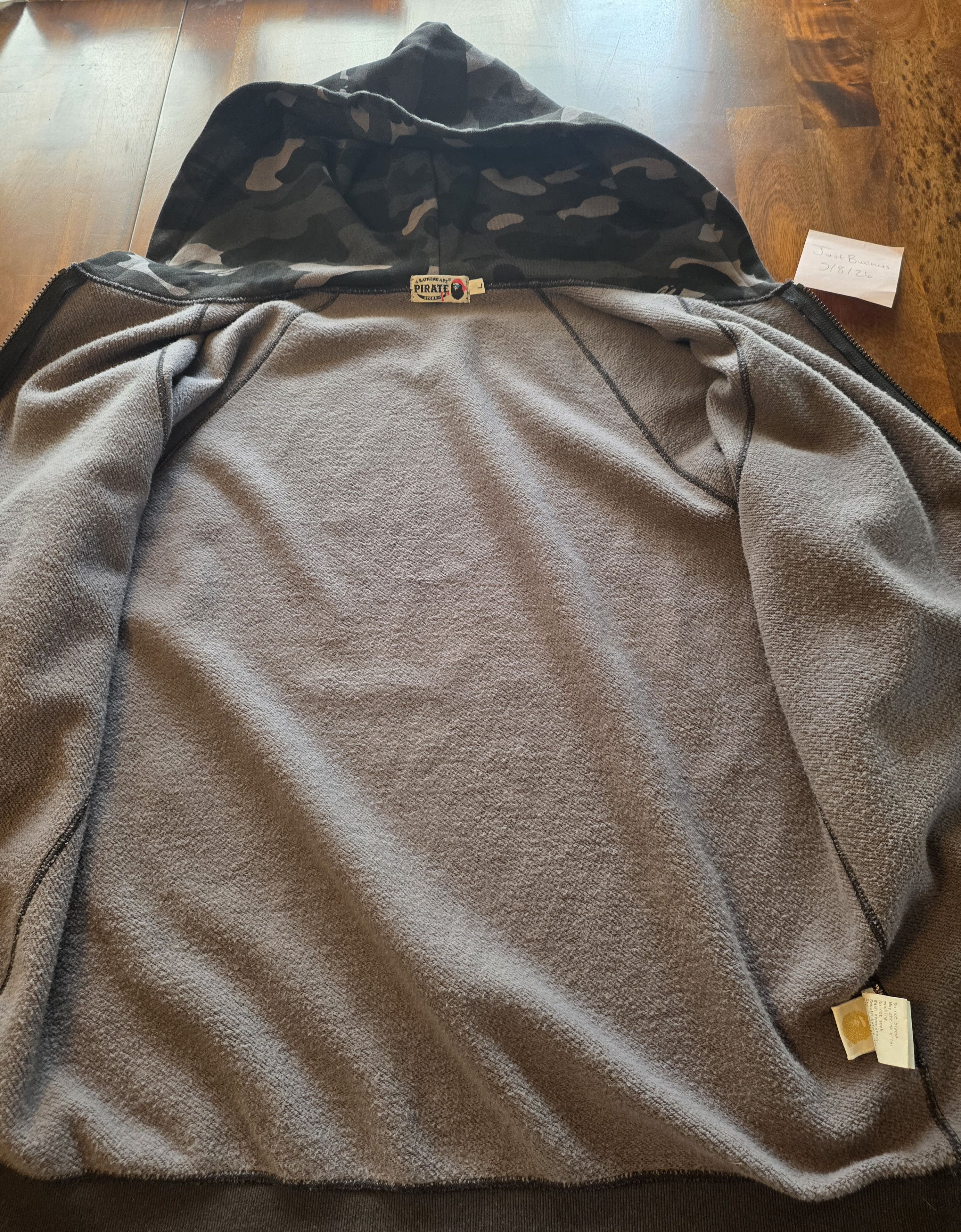 Bape Bape Pirate Store Black Camo Zip-Up Hoodie Size US L / EU 52-54 / 3 - 8 Thumbnail