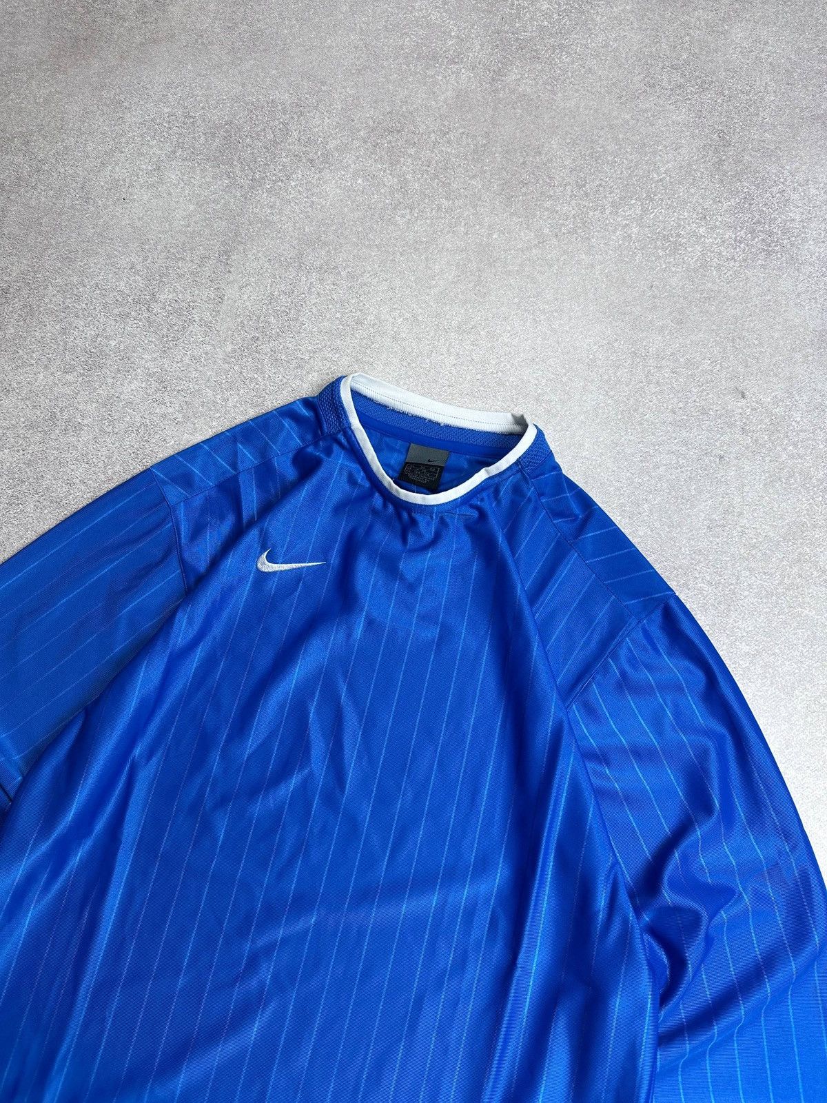 Nike Vintage 90s NWT Nike Block Soccer Sweatshirt L Size US L / EU 52-54 / 3 - 2 Thumbnail