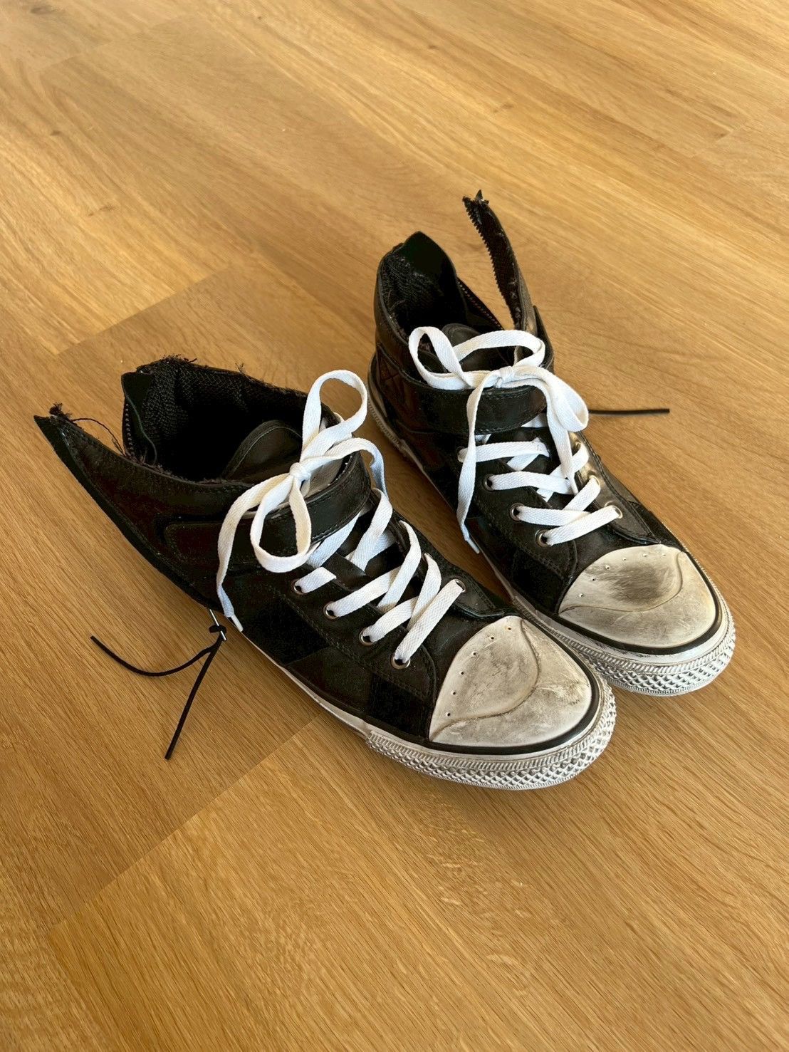 semanticdesign Semantic design Leather Low-Top Sneakers Zipper Distressed Size US 9.5 / EU 42-43 - 7 Thumbnail