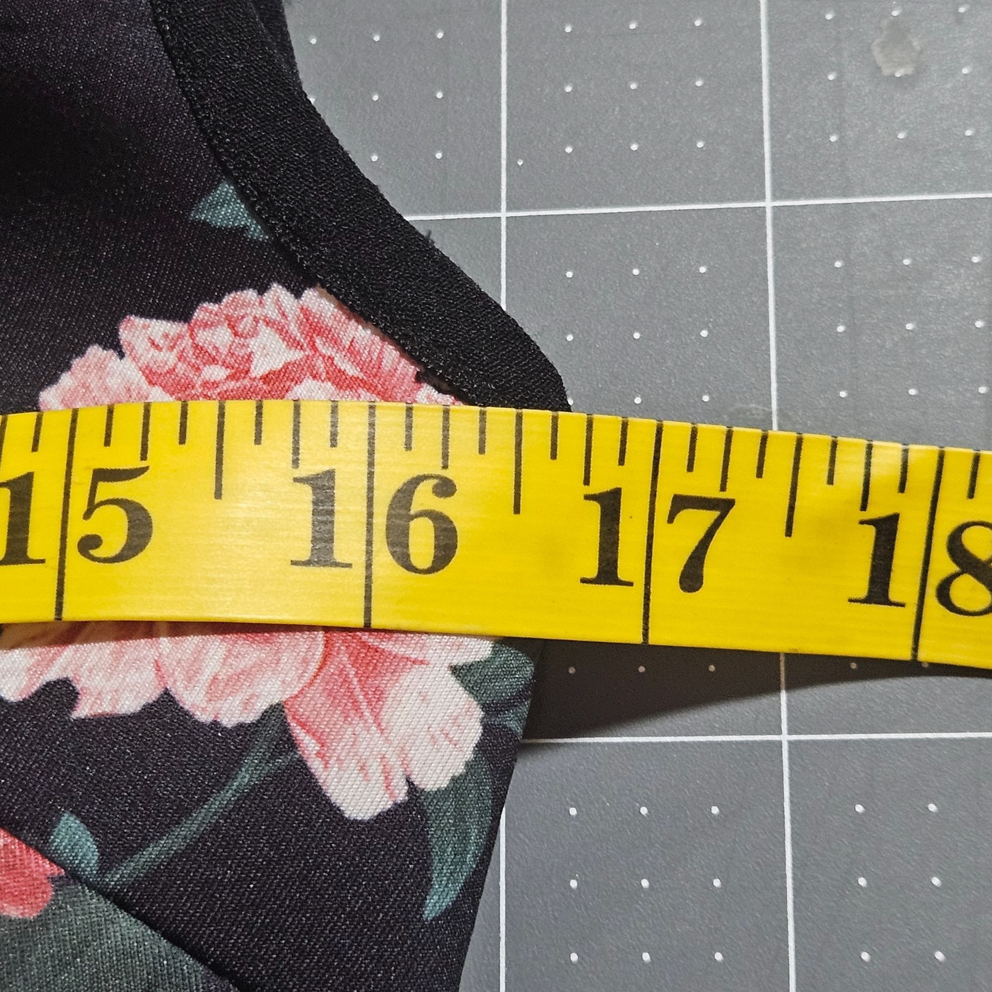 Anthropologie Anthropologie Erin Fetherston Black Floral Dress 8 Elegant P Size M / US 6-8 / IT 42-44 - 8 Thumbnail