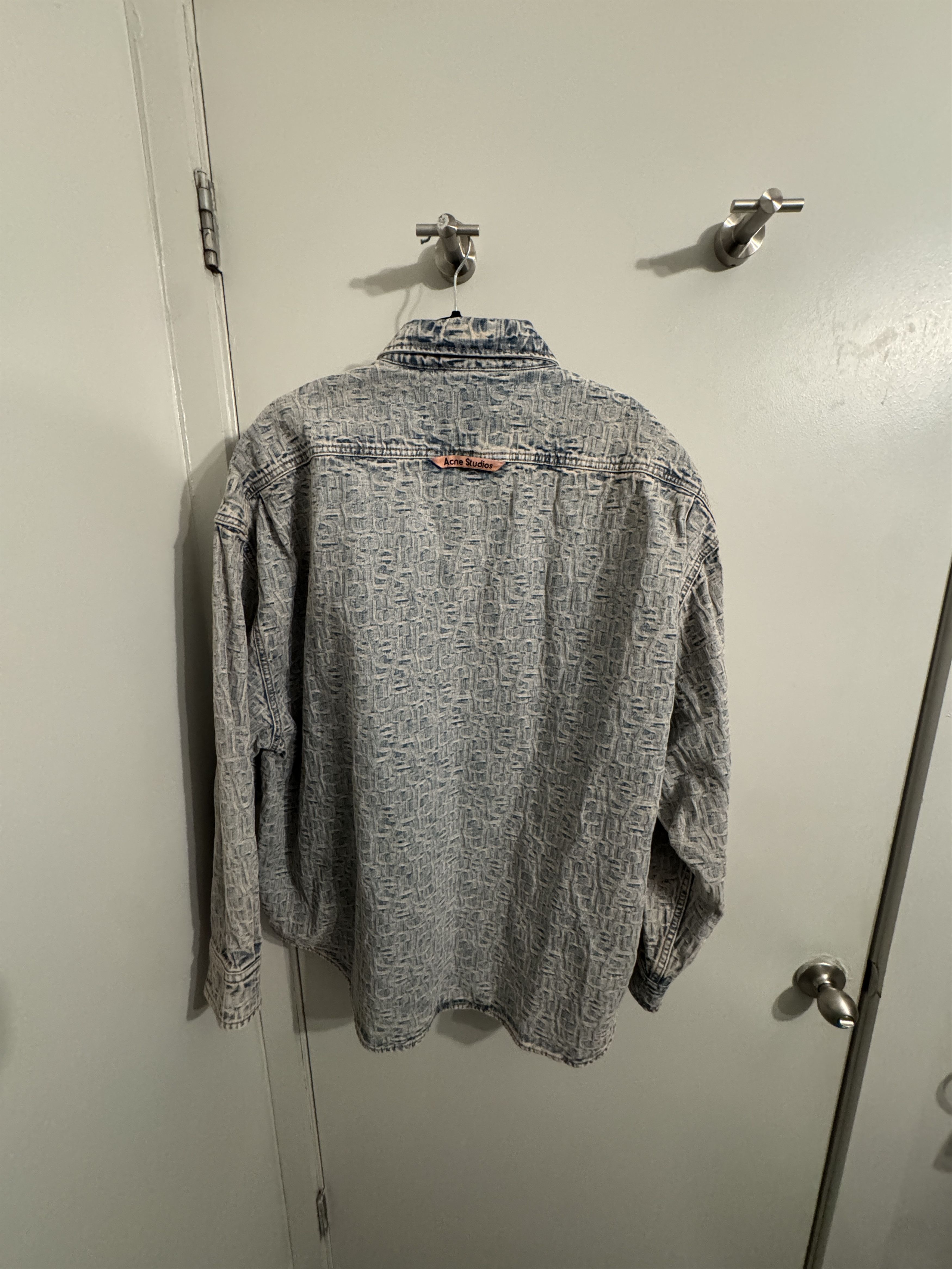 Acne Studios MONOGRAM DENIM SHIRT - RELAXED FIT Size US M / EU 48-50 / 2 - 2 Thumbnail