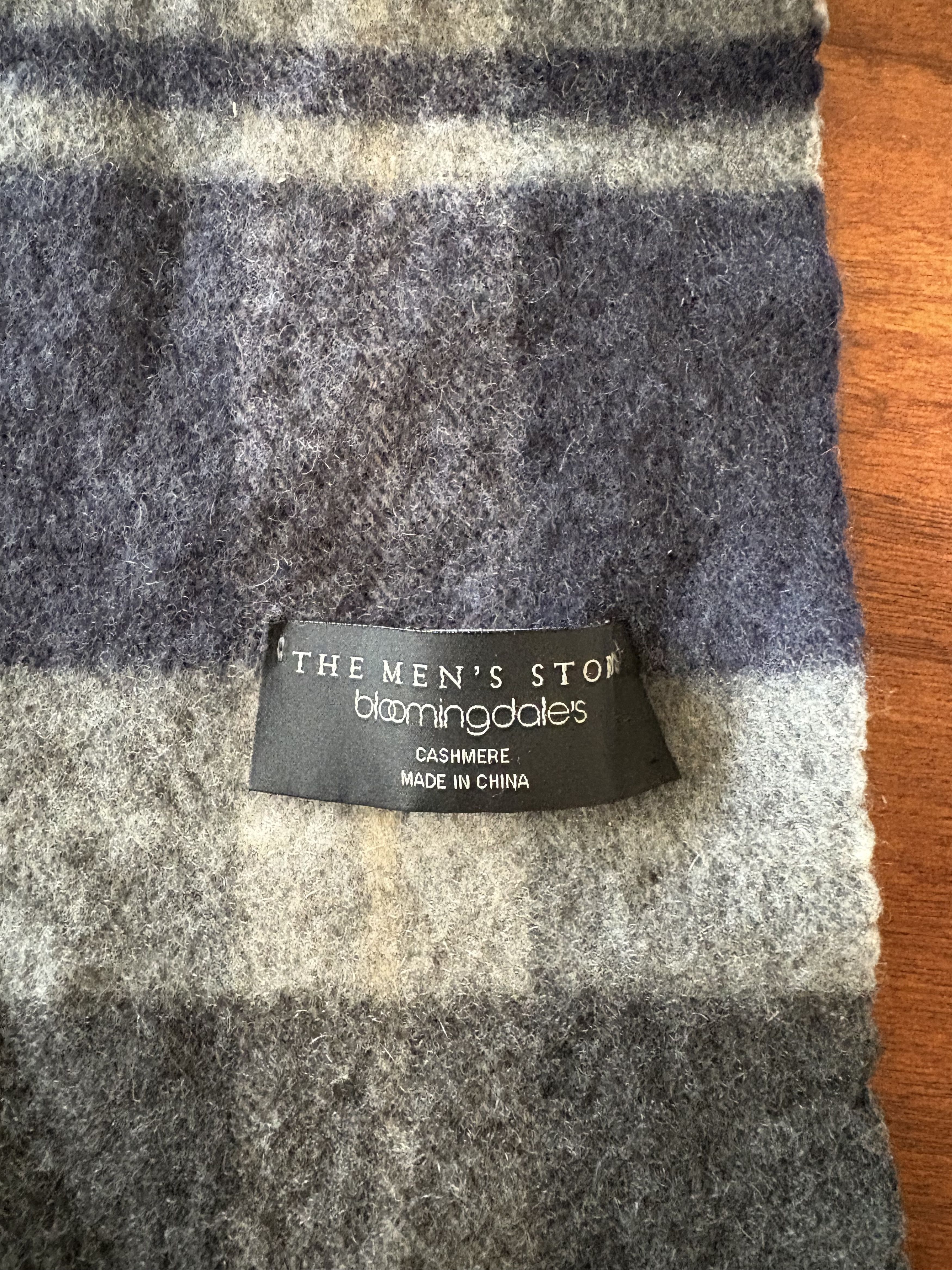 Bloomingdale's Men's Cashmere Scarf Size ONE SIZE - 2 Thumbnail