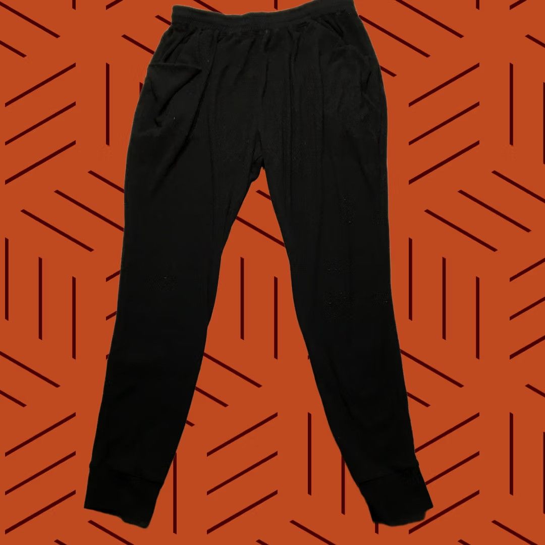 Free People Free People Jogger Pants Womens Medium Black Knit Cuffed Elastic Waist Lounge Size 32" / US 10 / IT 46 - 1 Thumbnail