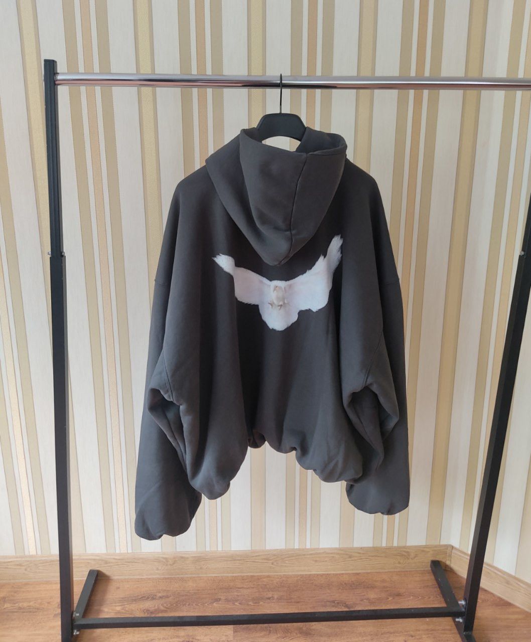Balenciaga × Gap × Kanye West 🕊️Yzy Yeezy Gap Balenciaga Dove Gray hoodie Size US L / EU 52-54 / 3 - 6 Thumbnail