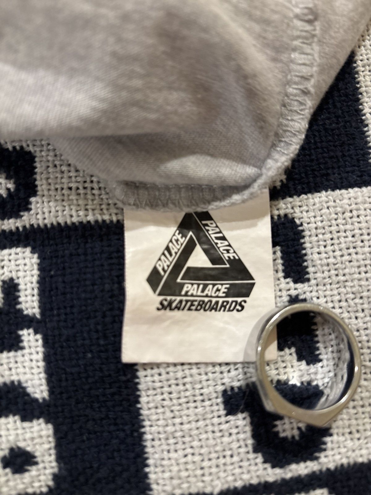 Palace Palace Hesh Tri tee Size US XL / EU 56 / 4 - 4 Thumbnail