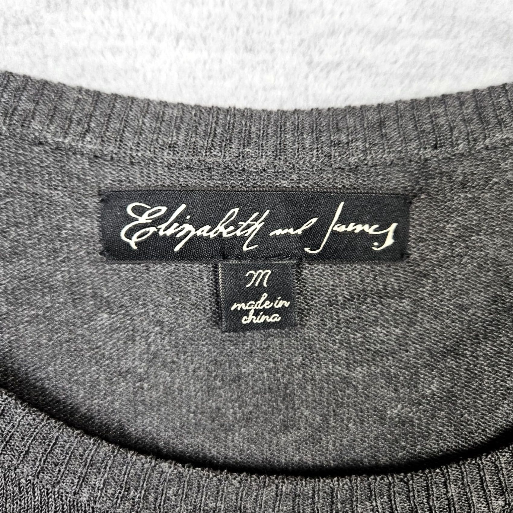 Elizabeth and James Elizabeth & James Grey Long Sleeve Cardigan M Women Knit Button V-Neck Sweater Modern Solid Size M / US 6-8 / IT 42-44 - 2 Thumbnail