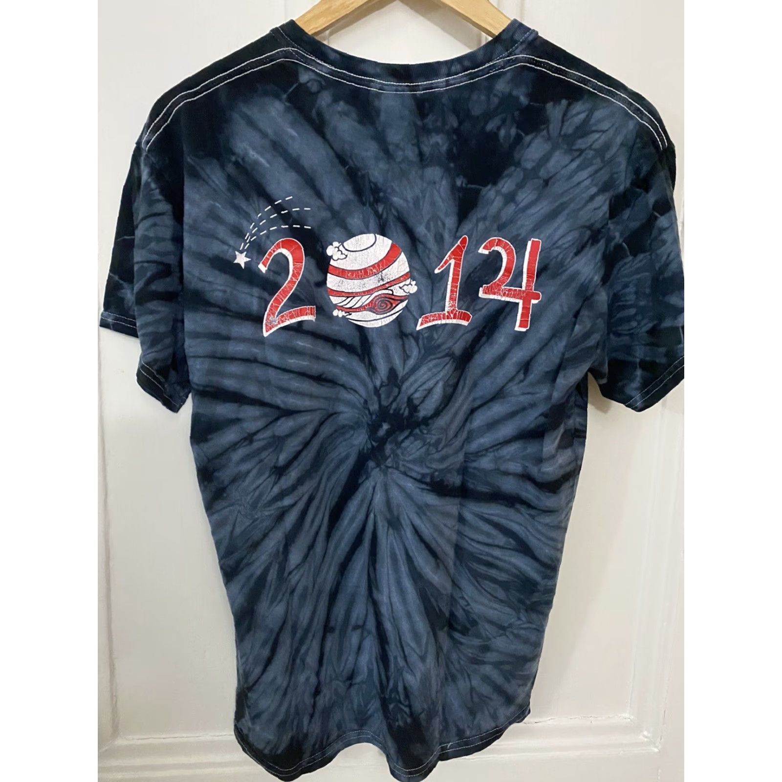 Gildan VINTAGE Mens Medium Astro Junkies Science Class Tie Dye Shirt Band Tee M Size US M / EU 48-50 / 2 - 3 Thumbnail