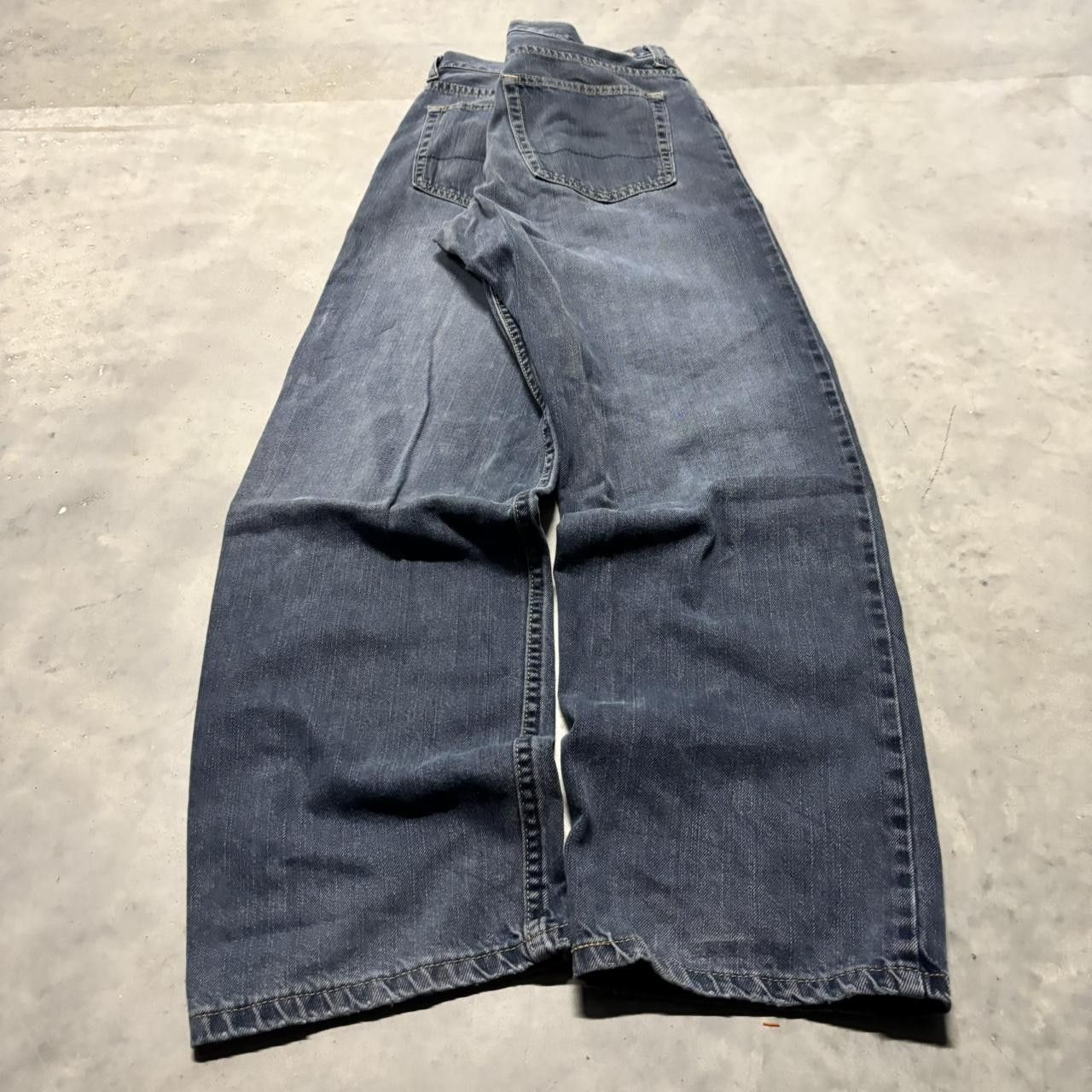 Japanese Brand × Vintage Vintage Y2K/2000s Grunge Faded Dark Wash Denim Jeans! Size US 32 / EU 48 - 4 Thumbnail