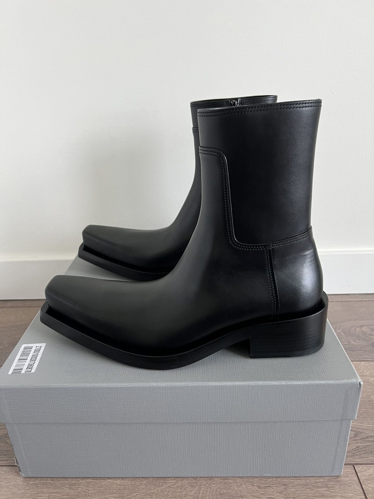 Balenciaga Balenciaga Santiago Boot Black Calfskin 43 Size US 10 / EU 43 - 7 Thumbnail