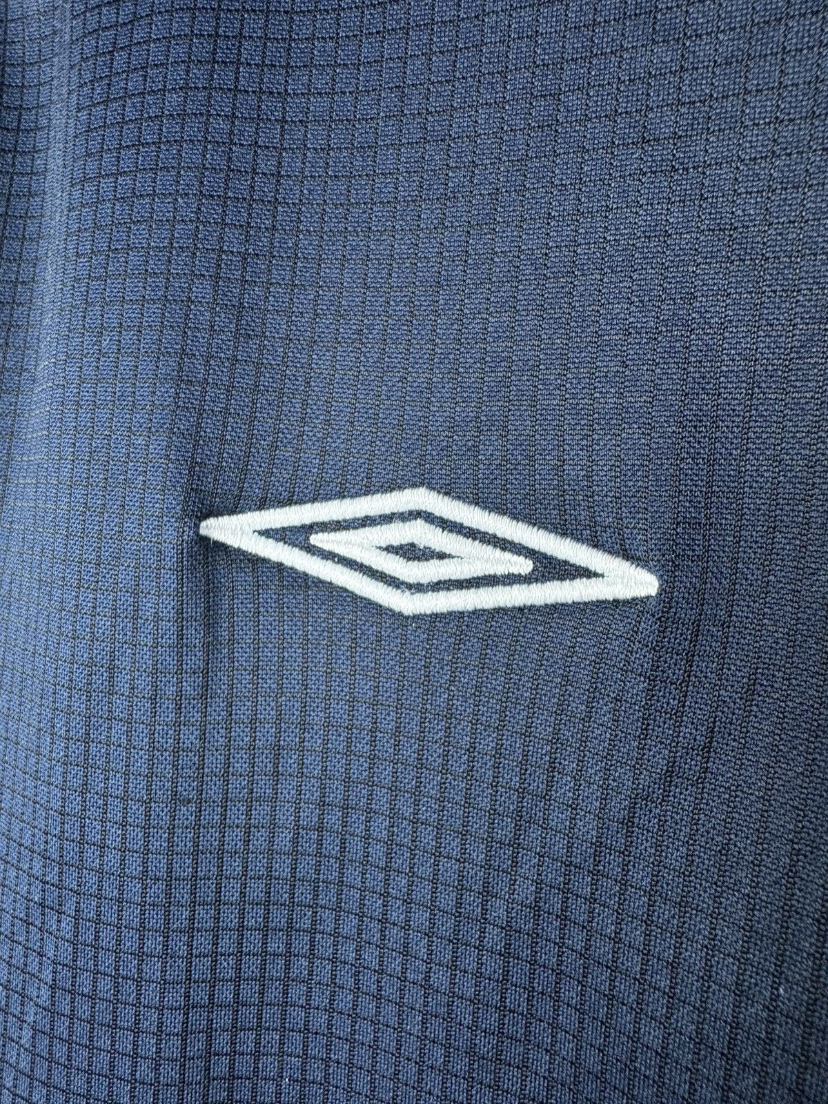 Umbro Vintage England Training Shirt Siccer Jersey Umbro size L Size US L / EU 52-54 / 3 - 5 Thumbnail