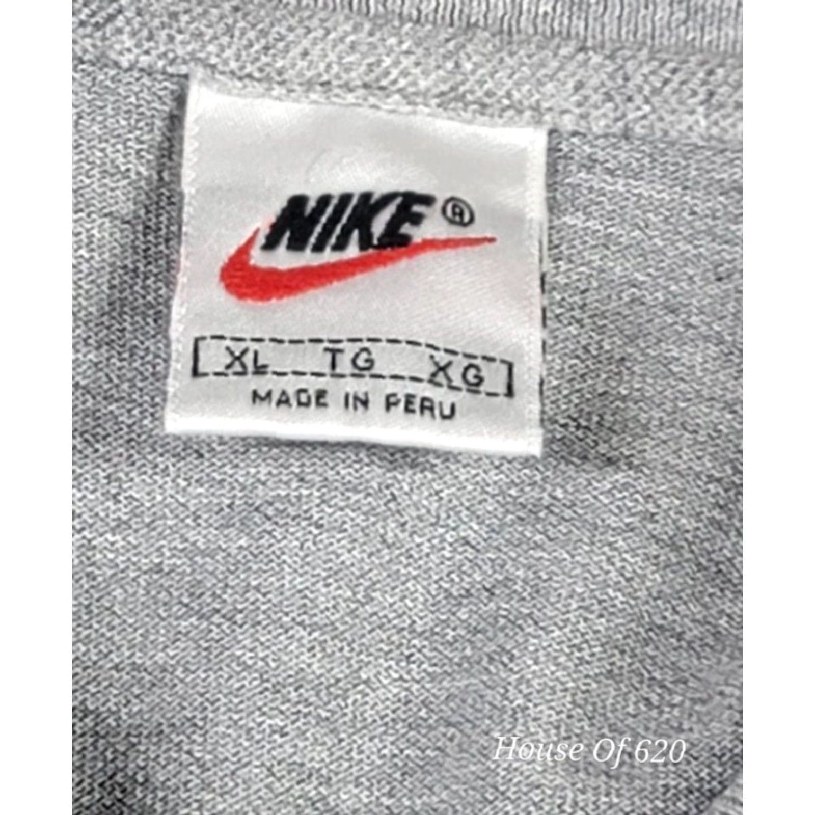 Nike VINTAGE Nike Polo Shirt Men Gray Solid Embroidered Swoosh 90s Nike Sportswear Polo Shirt Gray XL Men Oversized 90s Nike Polo Shirt Mens Size US XL / EU 56 / 4 - 6 Thumbnail