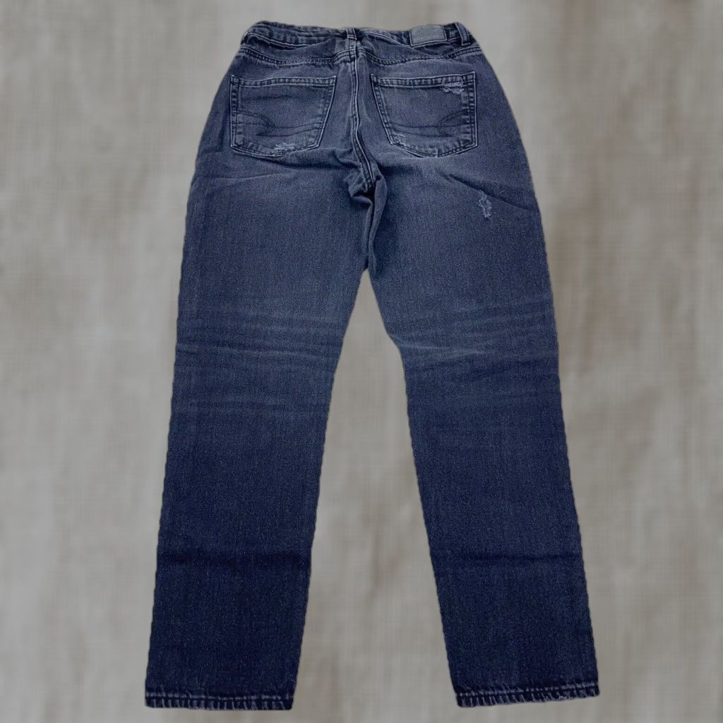 American Eagle Outfitters American Eagle Outfitters Jeans Women 2 Black Mom Jean High Rise Denim Distressed Baggy 80s 90s Retro Rockabilly Modern Womens Size 26" / US 2 / IT 38 - 1 Thumbnail