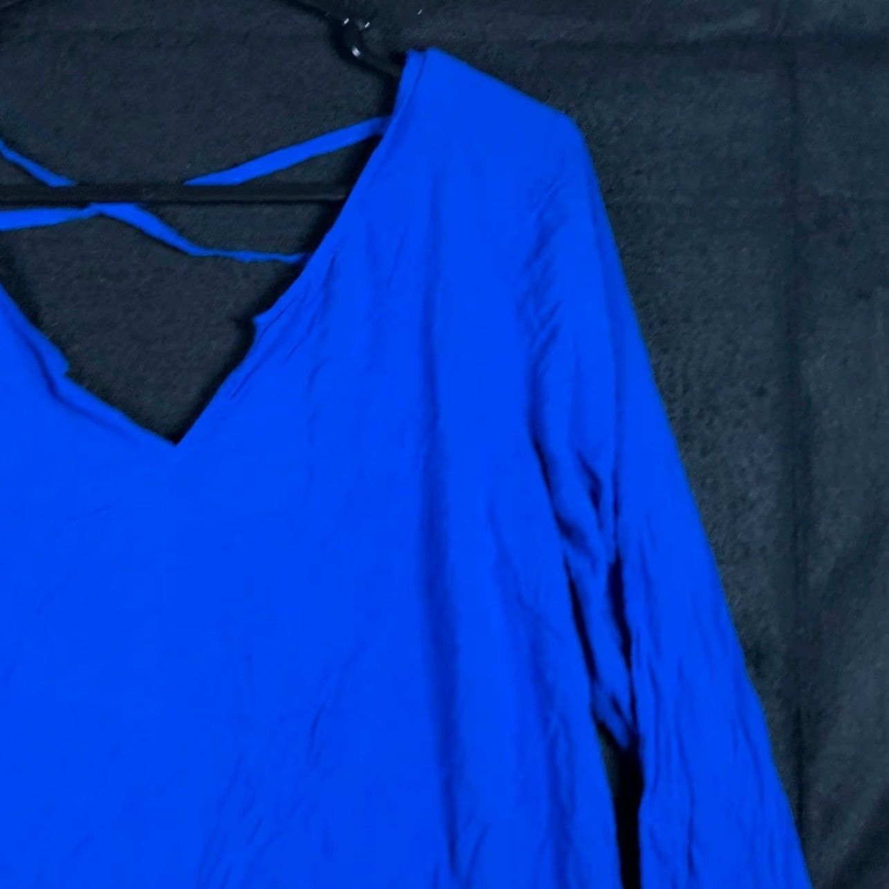 Express Express Blouse Blue V-Neck Cross Back Sheer Long Sleeve Rayon Medium Womens Size M / US 6-8 / IT 42-44 - 5 Thumbnail