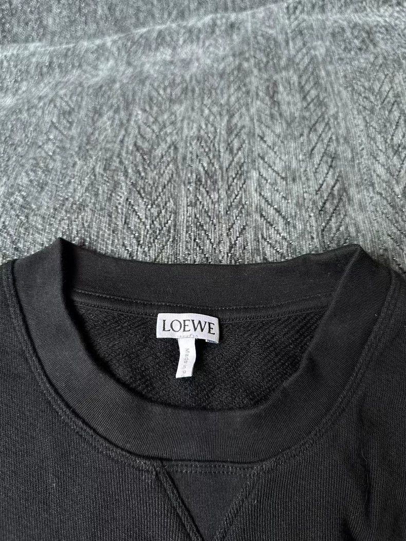 Loewe LOEWE Black embroidered sweater Size XS / US 0-2 / IT 36-38 - 3 Thumbnail