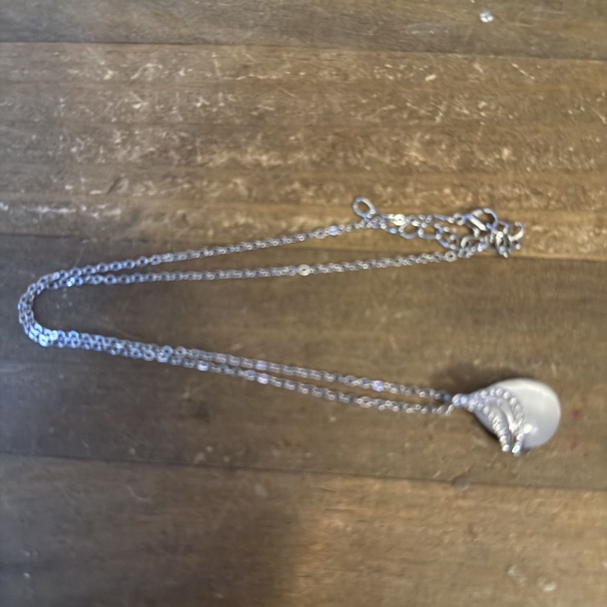 Other Silver tone rhinestone accent cats eye pendant necklace Size ONE SIZE - 3 Thumbnail