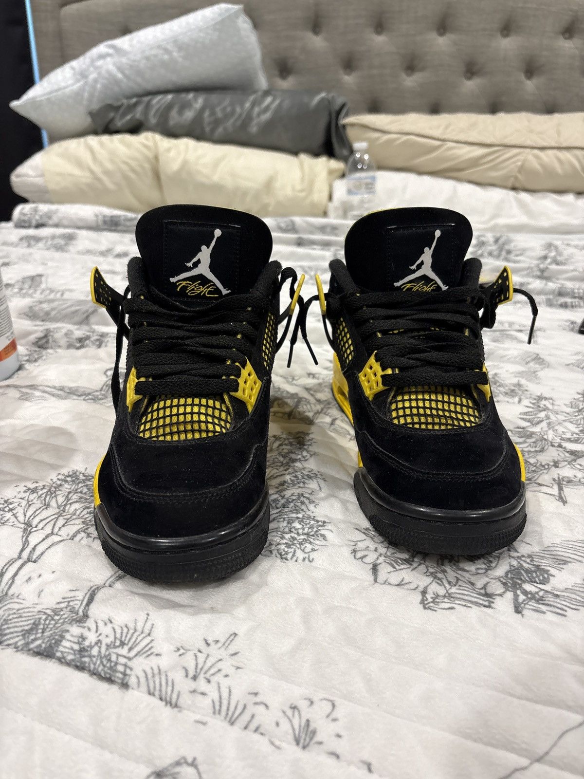 Jordan Brand Jordan 4 retro thunder Size US 8.5 / EU 41-42 - 3 Thumbnail