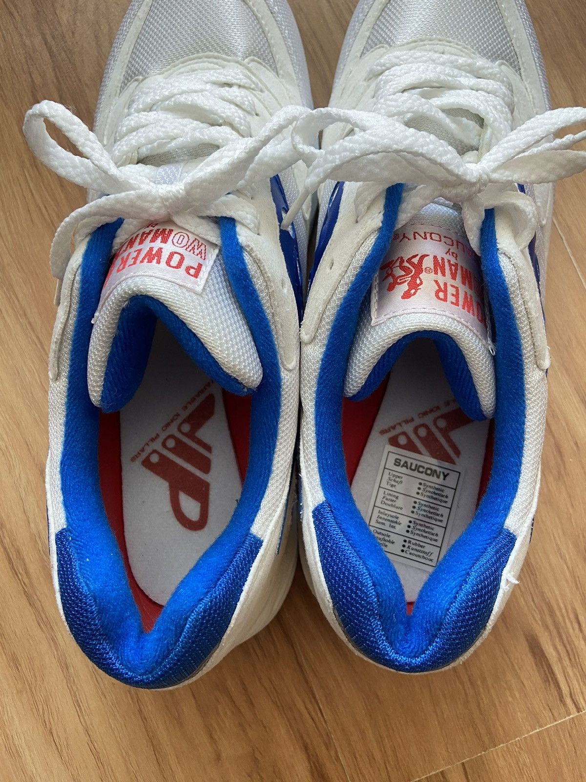 Saucony Saucony Retro Running Sneakers White Blue Red Low Top Size US 11 / EU 44 - 9 Thumbnail