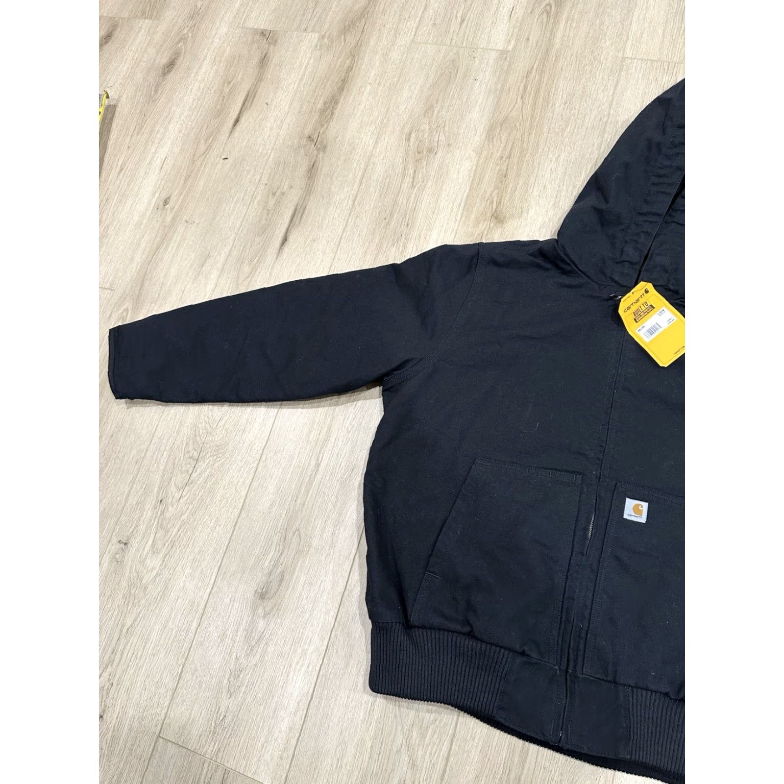 Carhartt NWT Carhartt J140-W Women’s 2XL Black Quilted Lined Hooded Jacket Size XXL / US 16-18 / IT 52-54 - 4 Thumbnail
