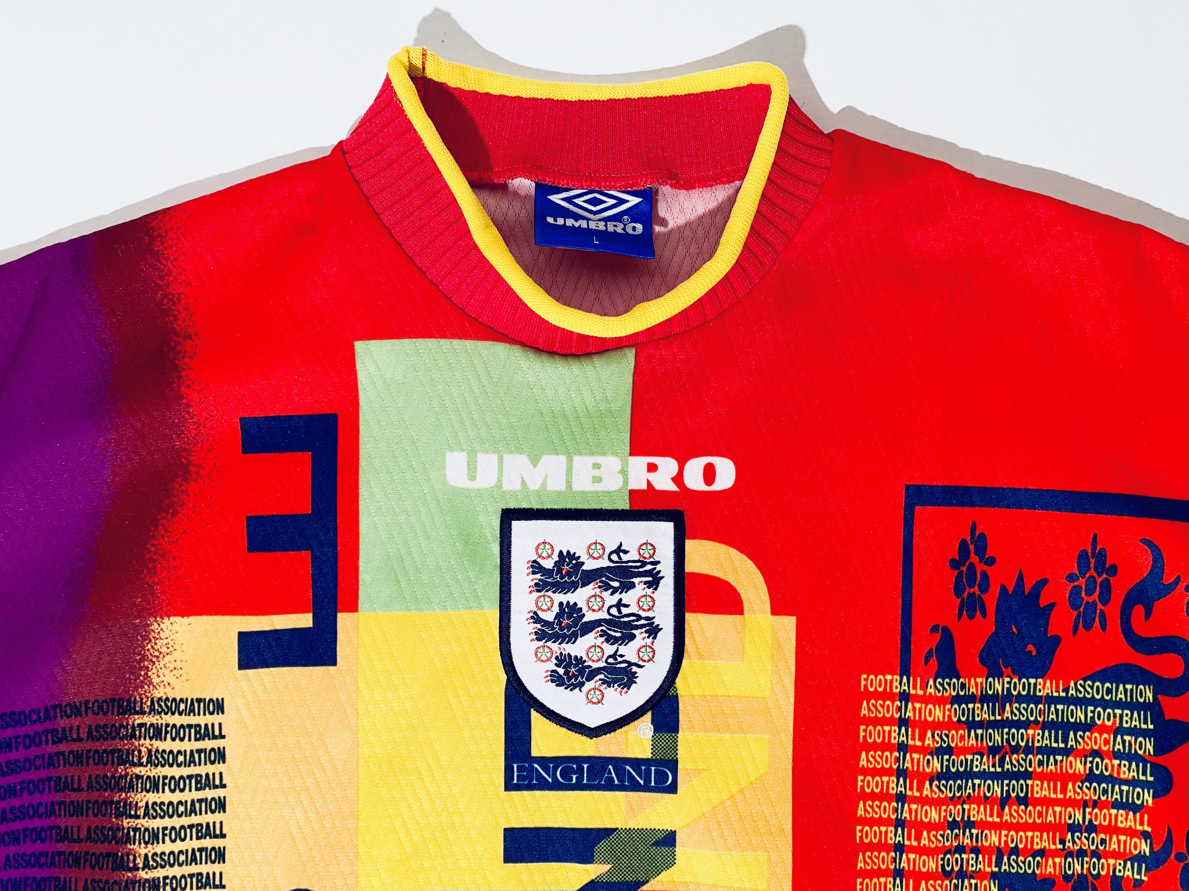 Umbro England Away Goalkeeper Euro 96 Football Shirt Jersey Size US L / EU 52-54 / 3 - 5 Thumbnail