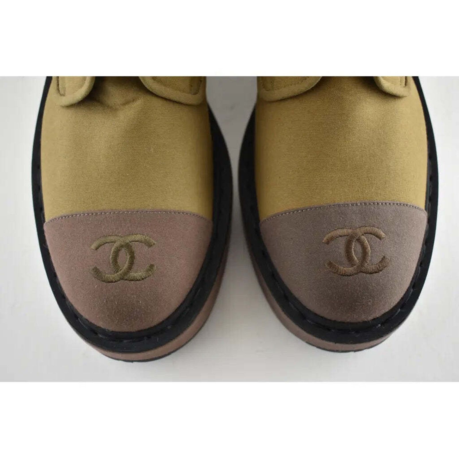 Chanel Chanel 20C Light Dark Brown Pearl CC Combat Lace Up Tie Size US 8.5 / IT 38.5 - 6 Thumbnail